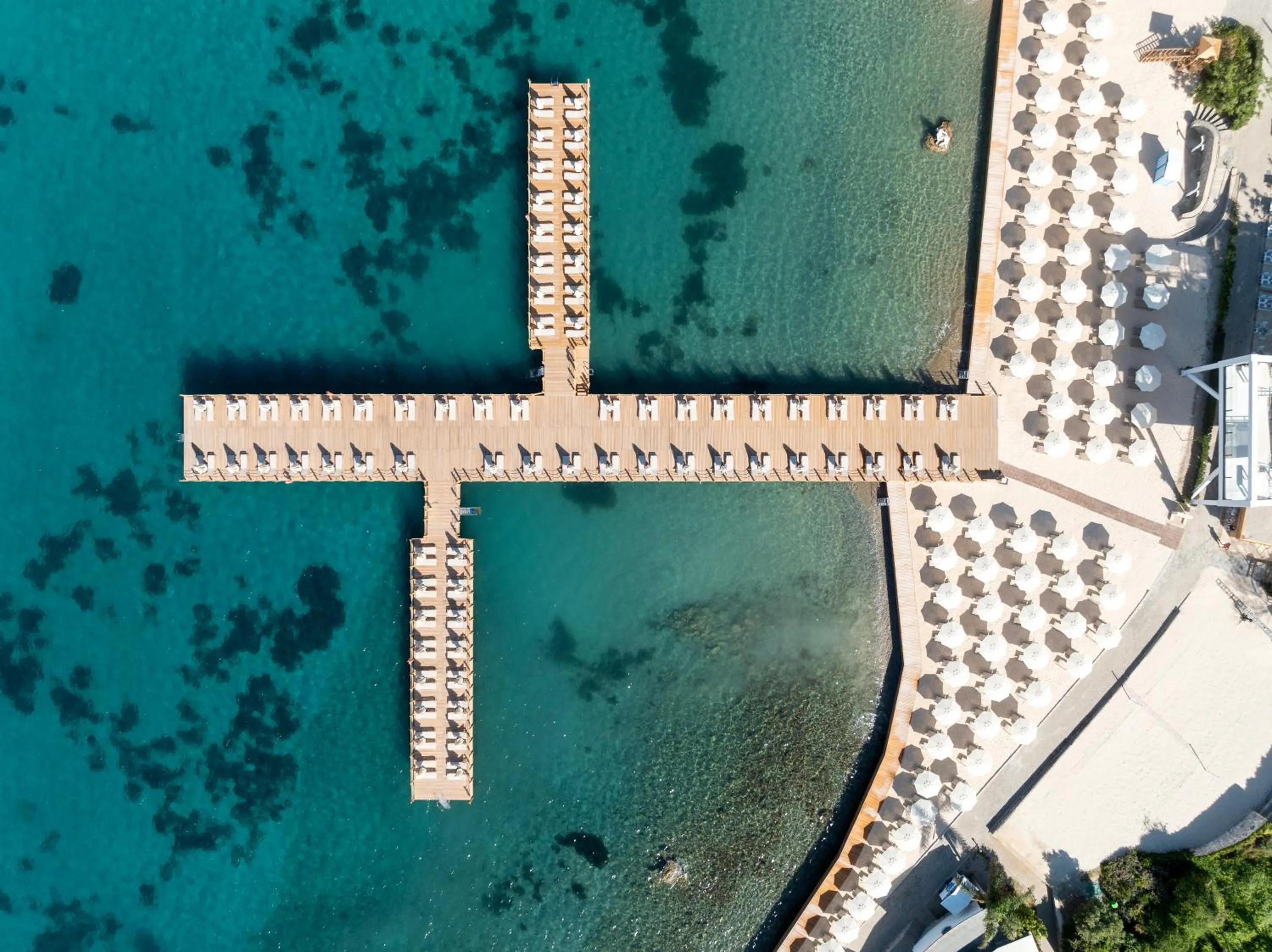 Beach in Kefaluka Resort