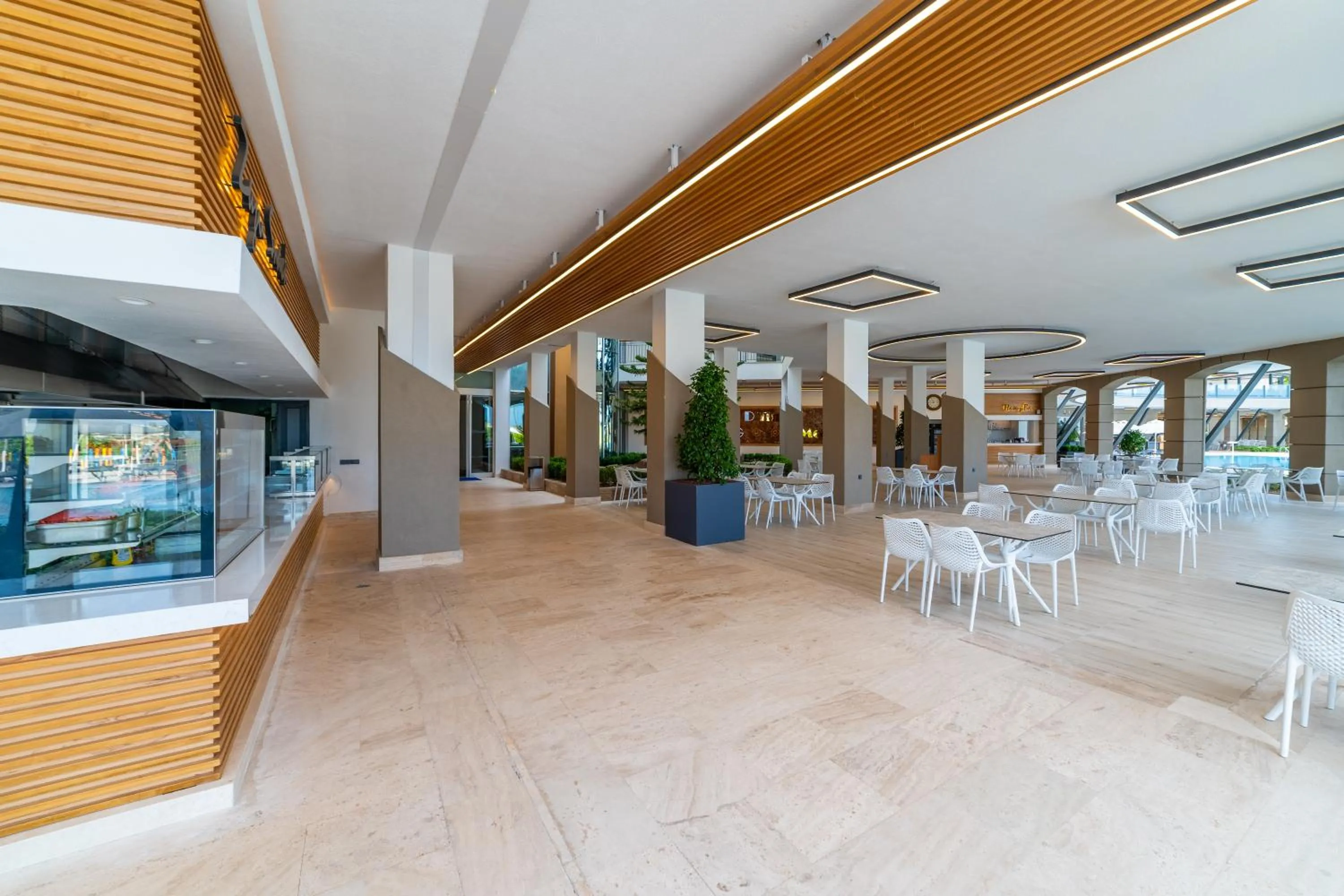 Restaurant/places to eat in Kefaluka Resort