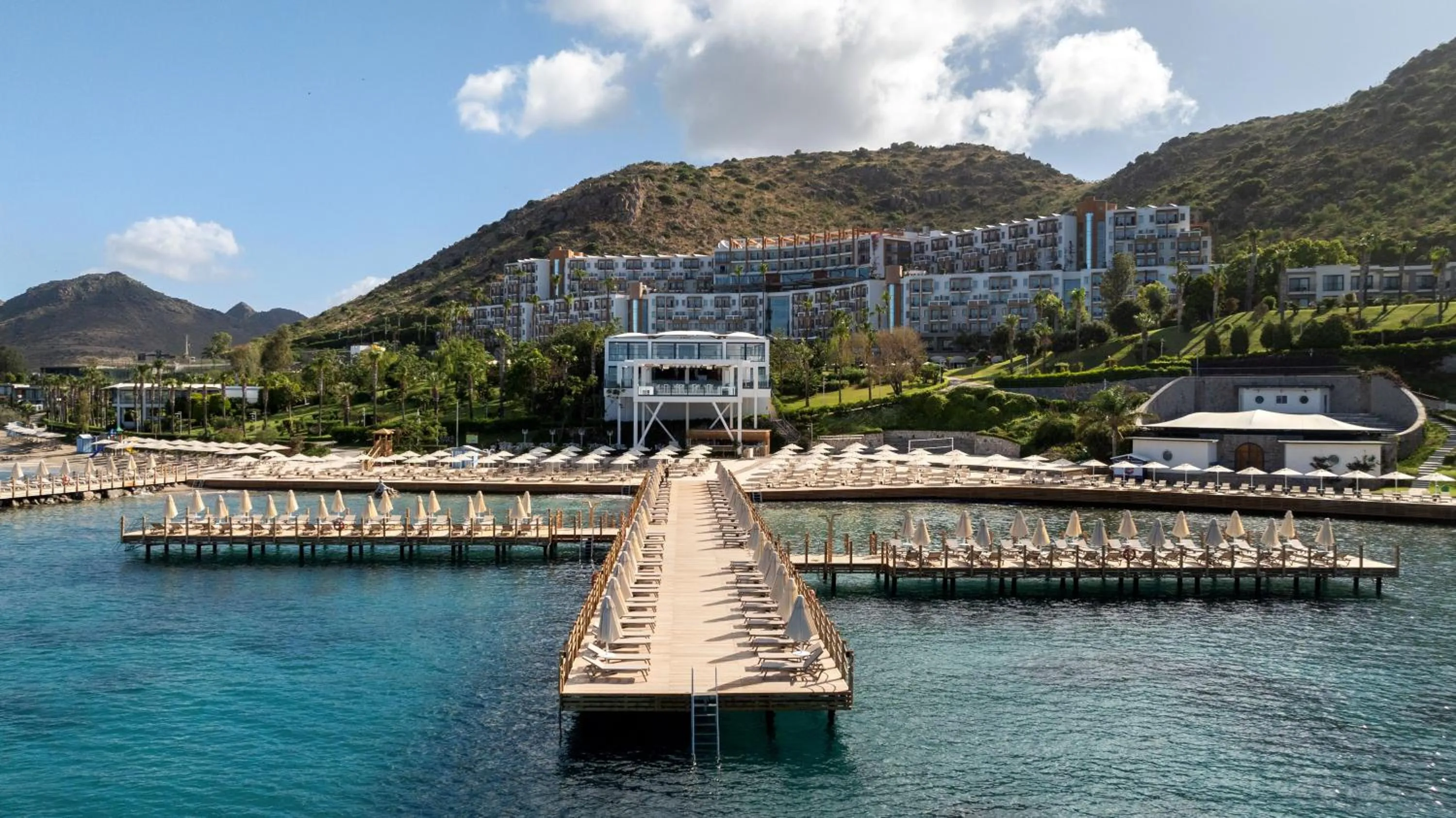 Property building in Kefaluka Resort