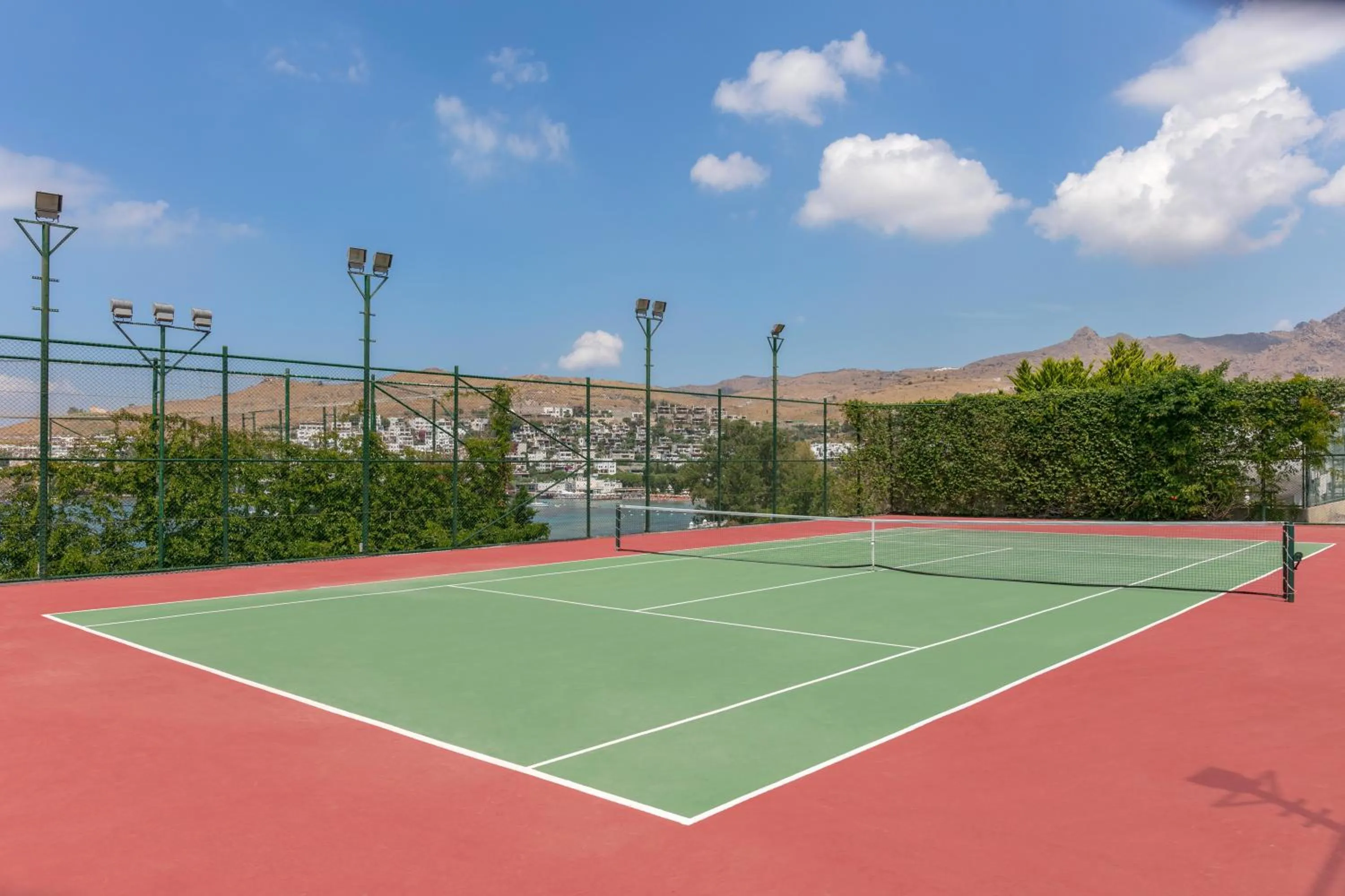 Tennis court in Kefaluka Resort