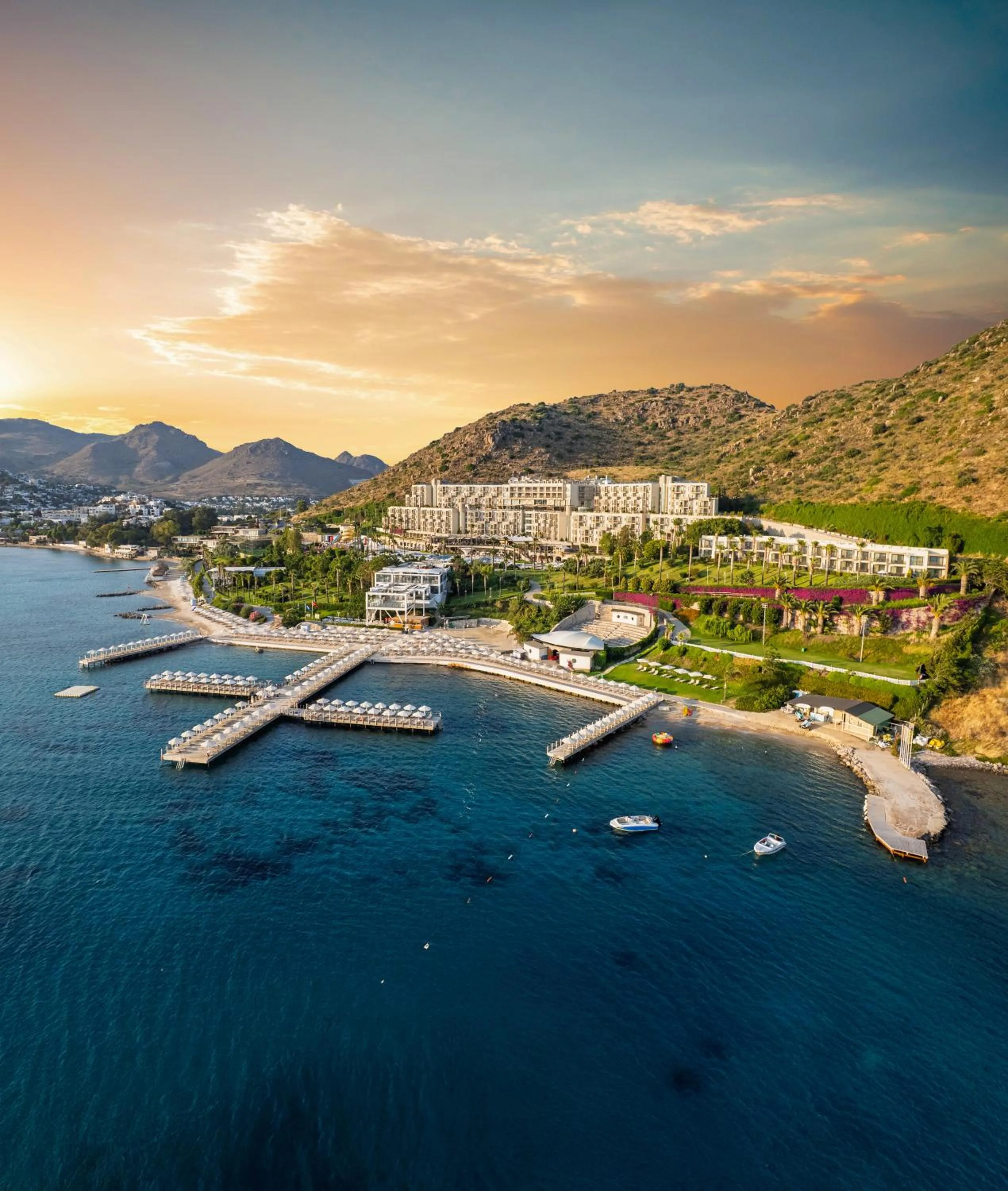 Property building in Kefaluka Resort