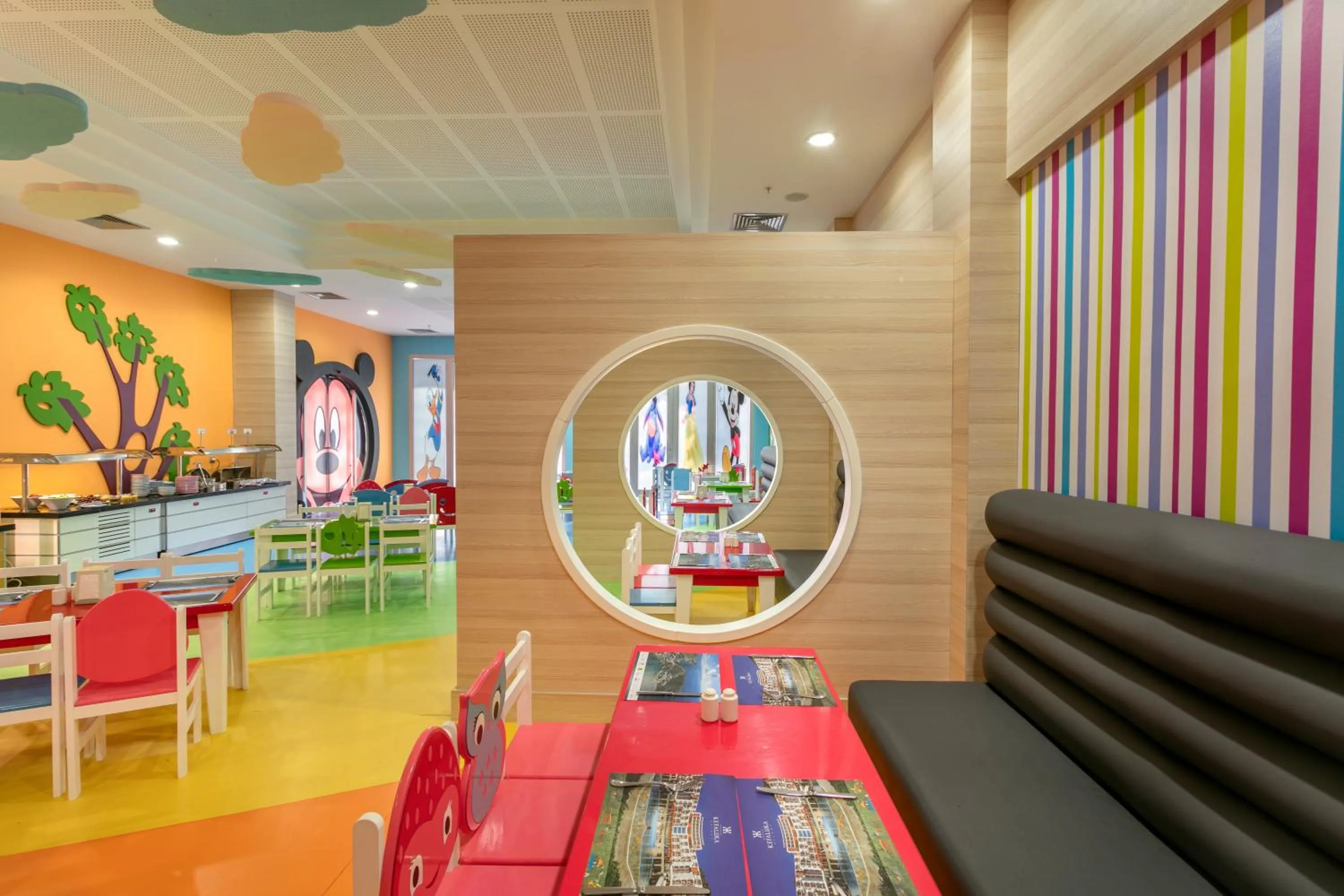 Food and drinks in Kefaluka Resort