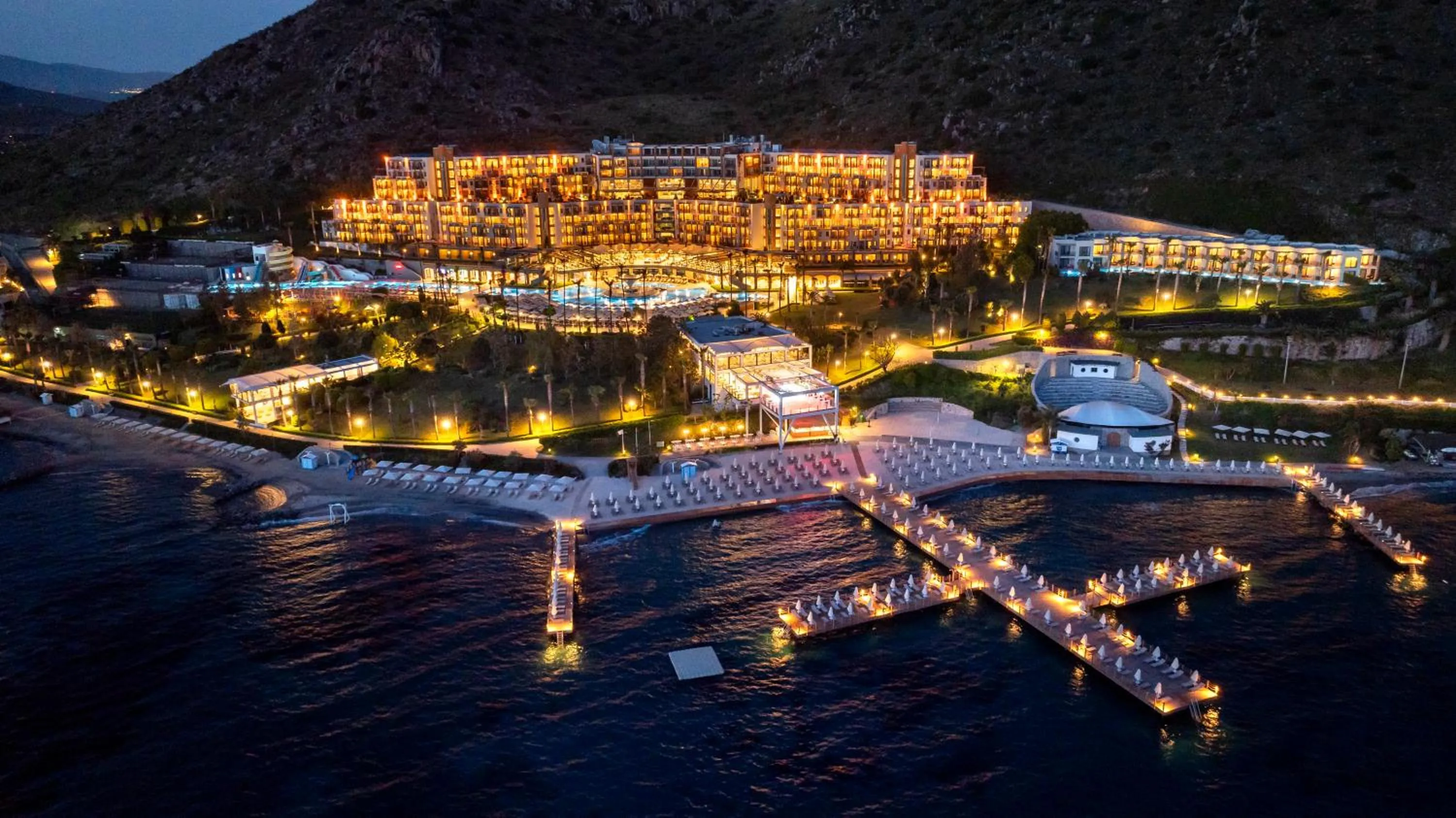 Night in Kefaluka Resort