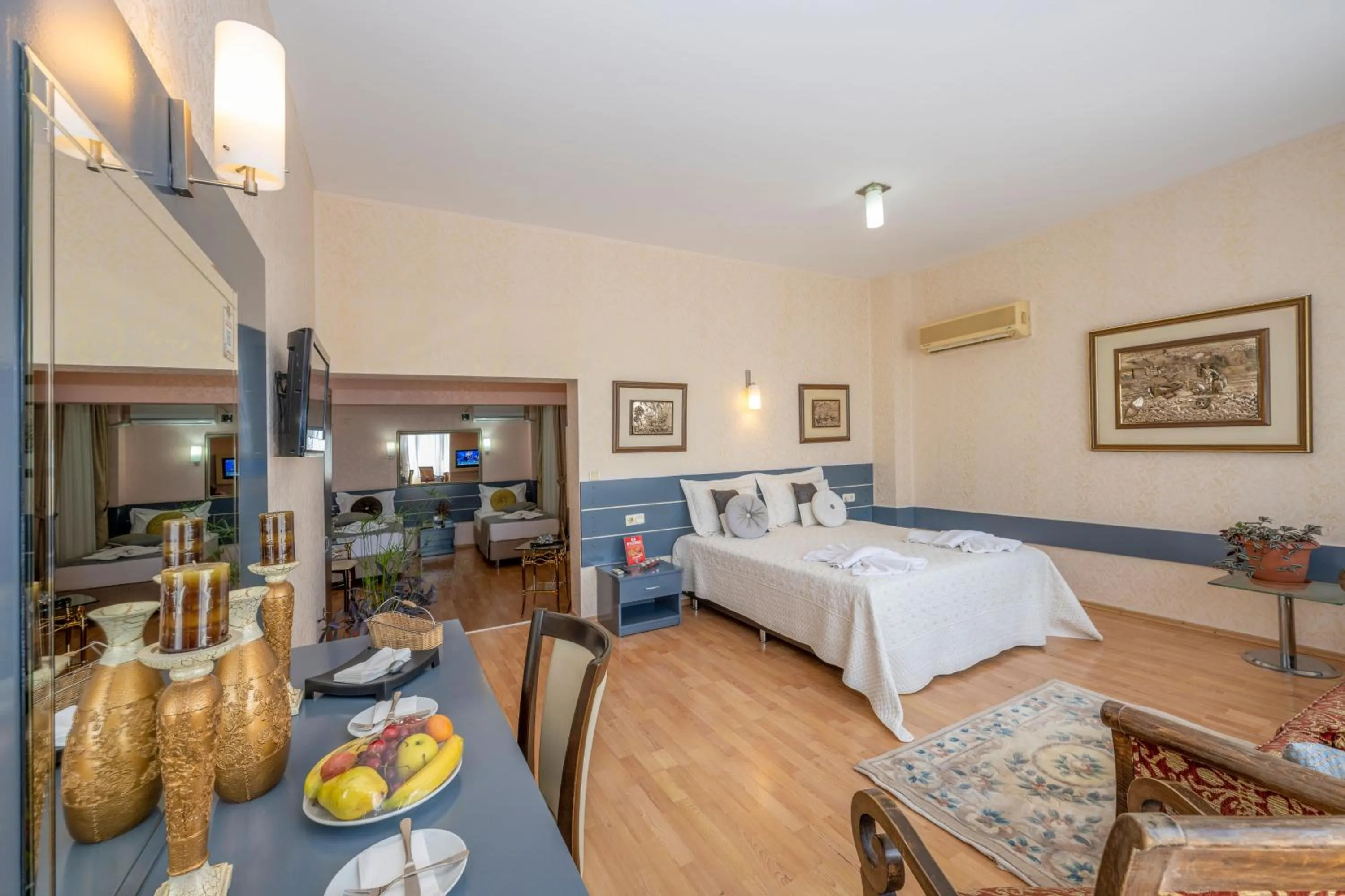 Bed in Grand Ons Hotel