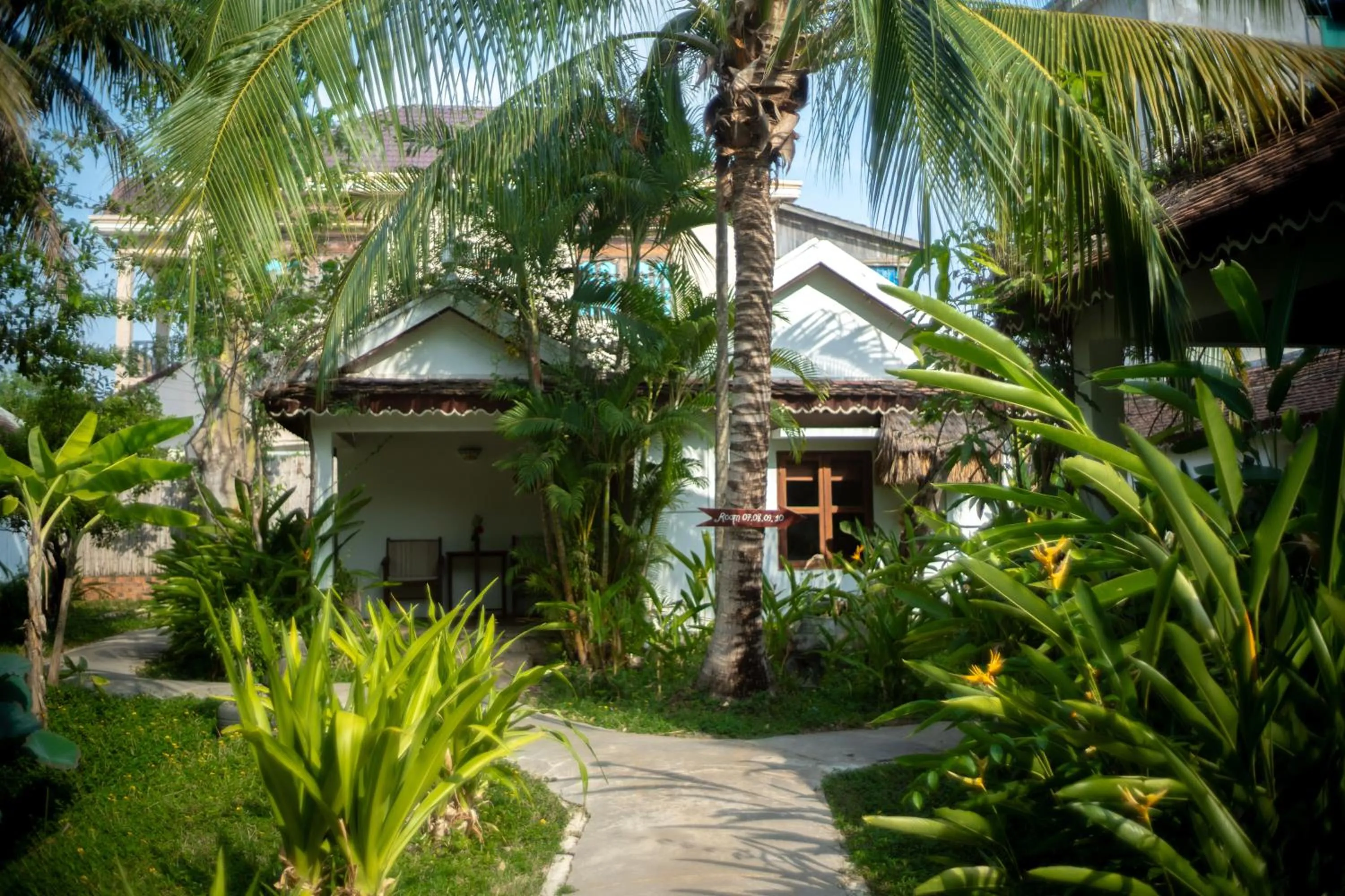 Garden in Sambor Village Hotel