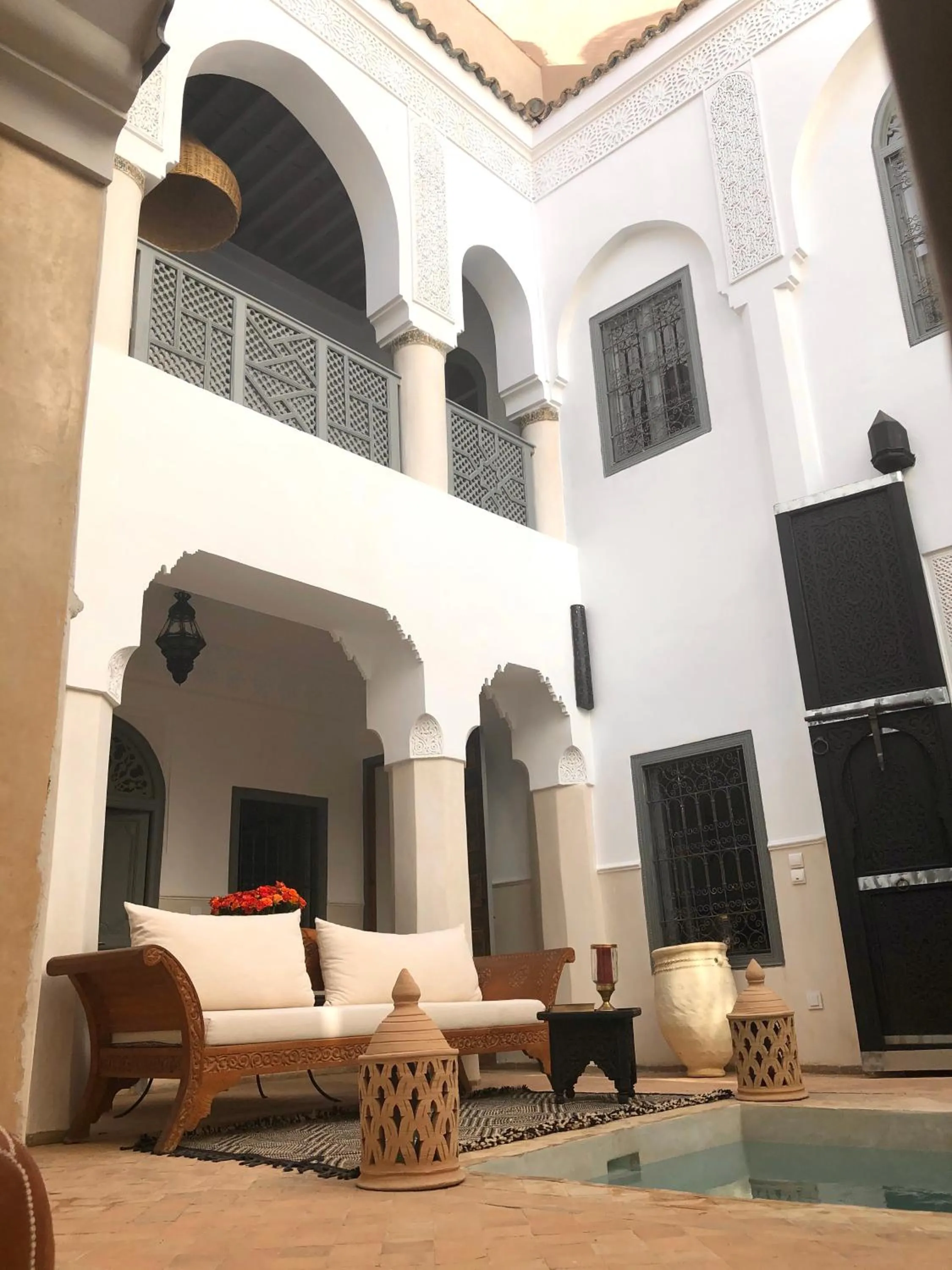 Property building in Riad Hadika Maria