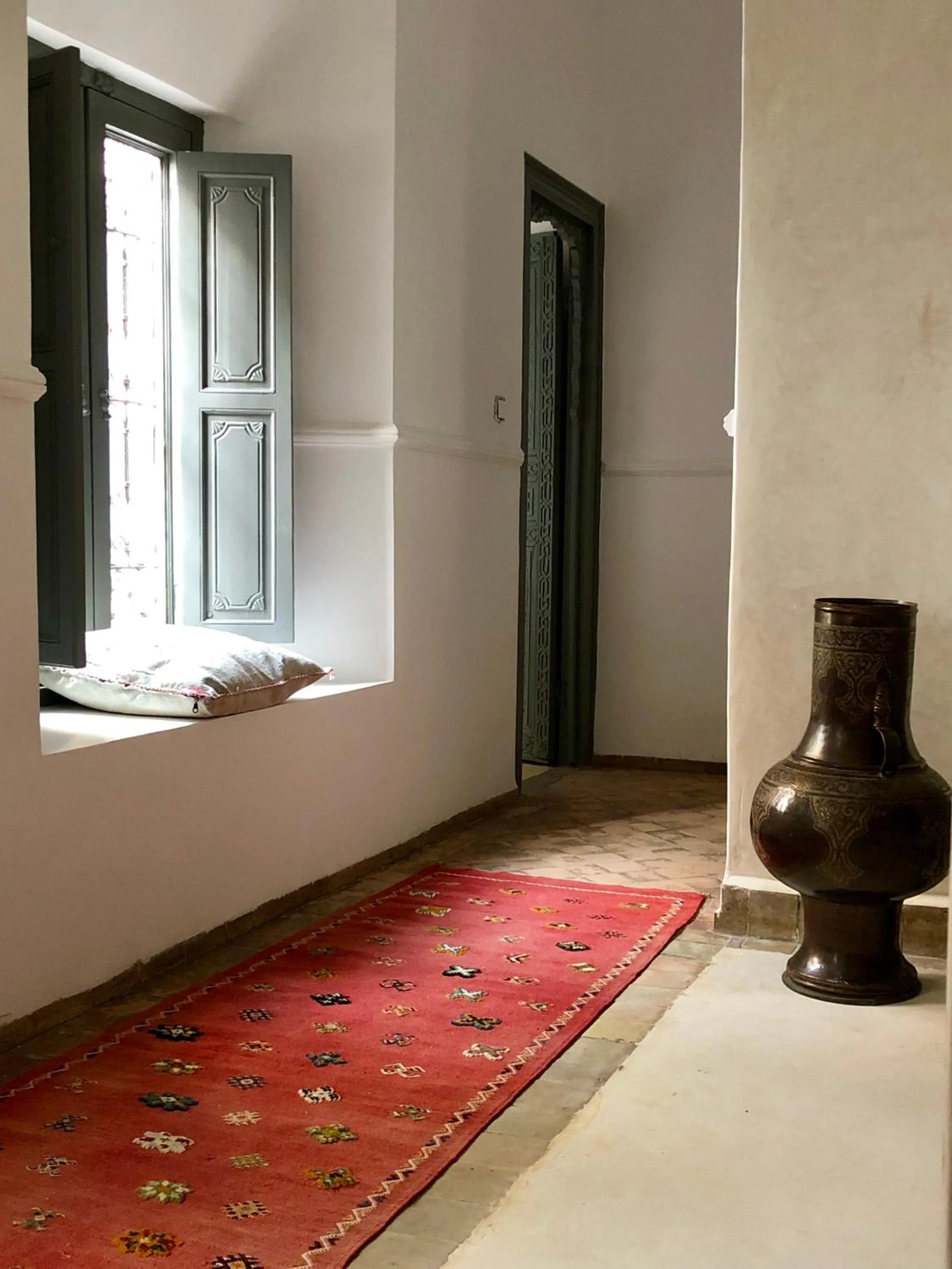 Shower, Bed in Riad Hadika Maria