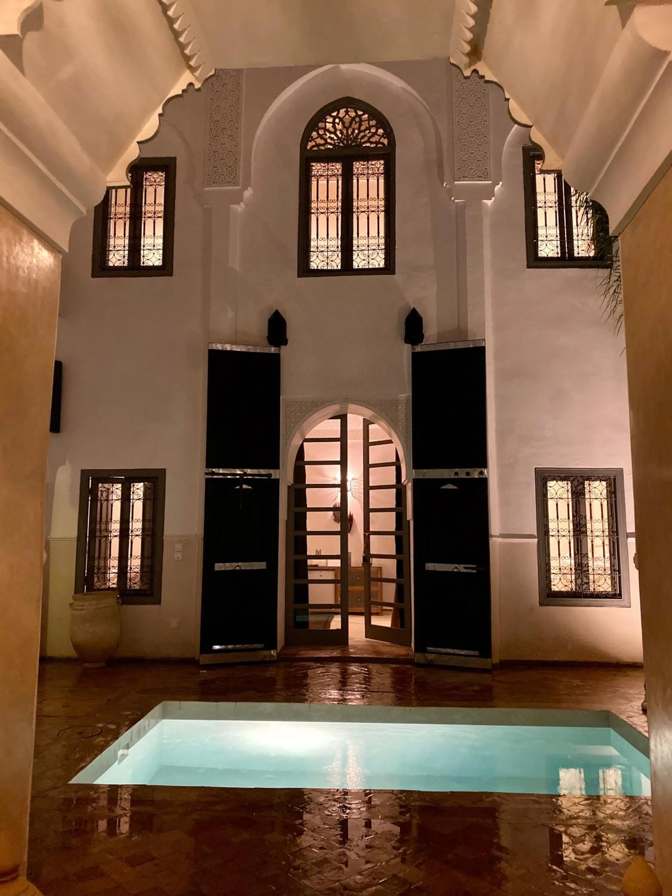Property building in Riad Hadika Maria