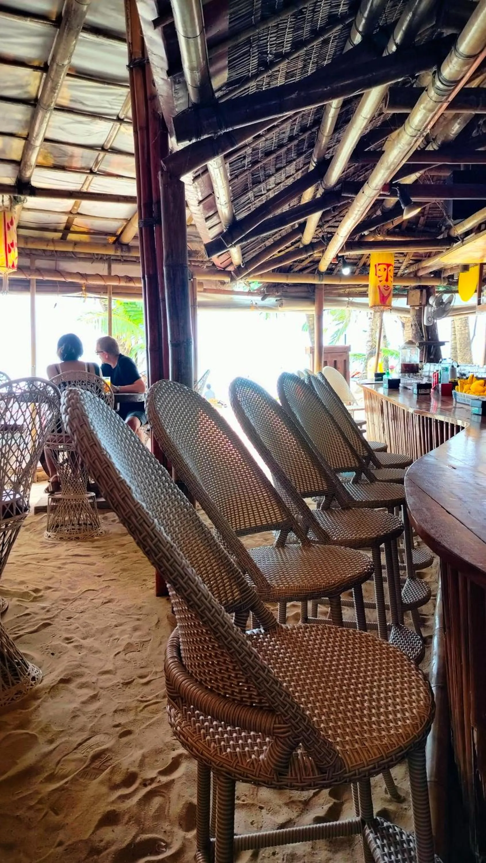 Restaurant/places to eat in Nigi Nigi Nu Noos 'e' Nu Nu Noos