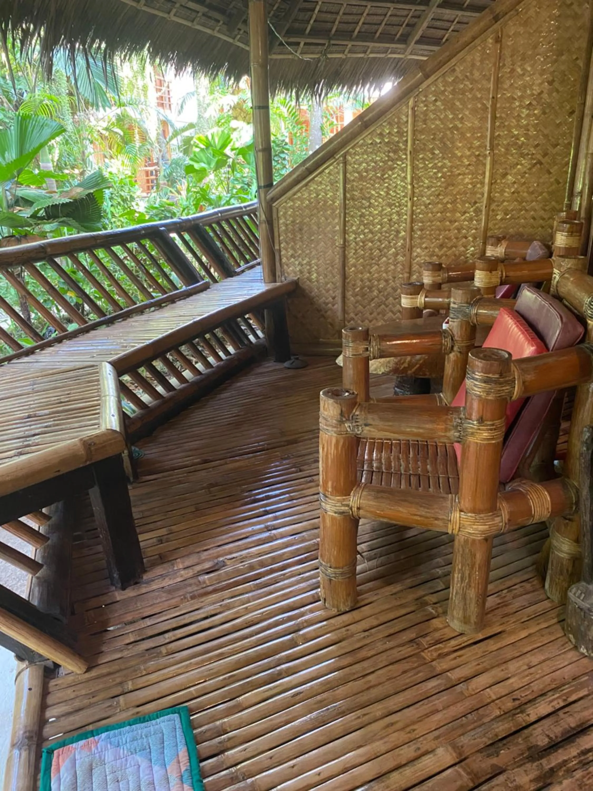 Balcony/Terrace in Nigi Nigi Nu Noos 'e' Nu Nu Noos