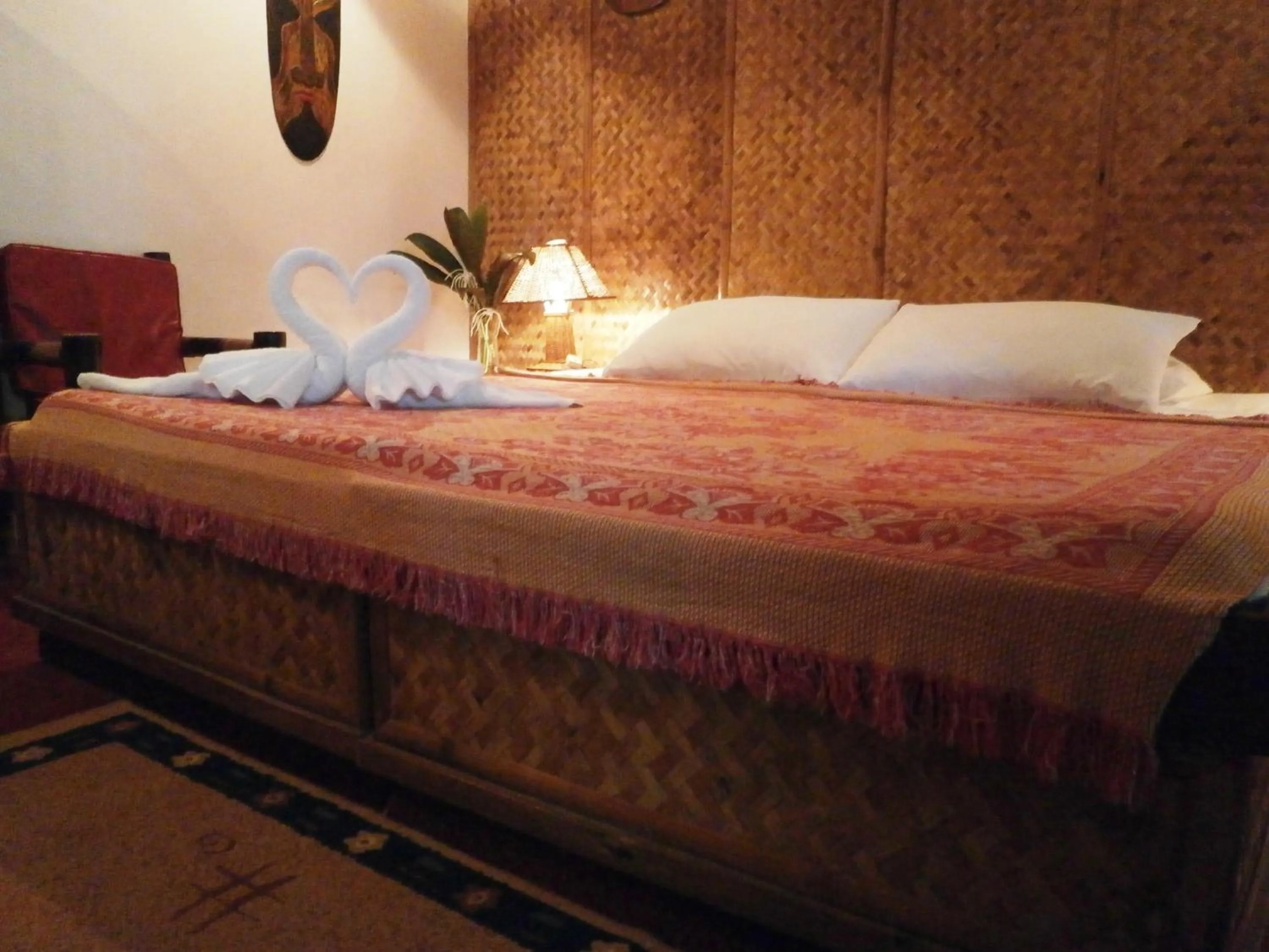 Bed in Nigi Nigi Nu Noos 'e' Nu Nu Noos