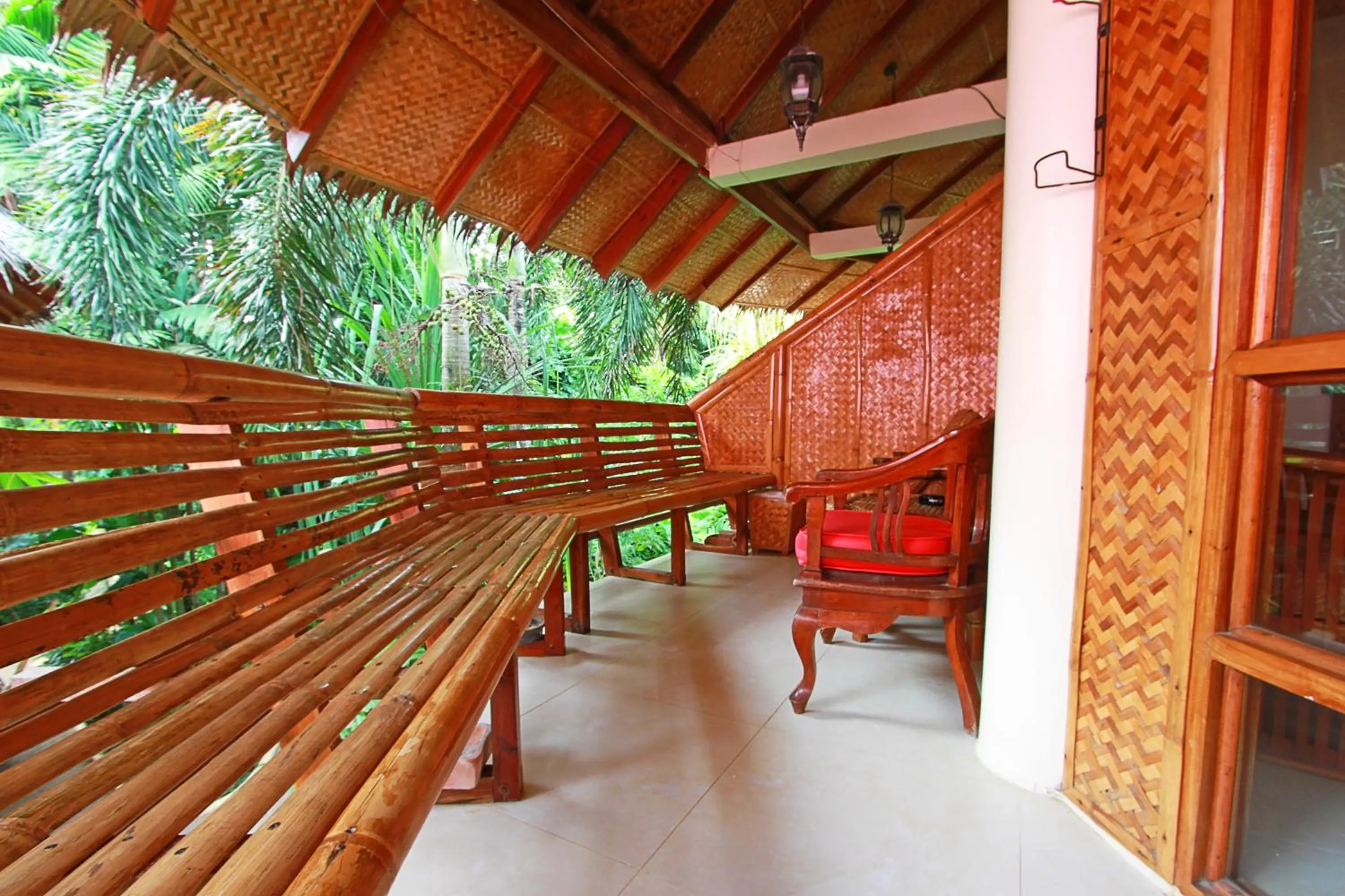 Balcony/Terrace in Nigi Nigi Nu Noos 'e' Nu Nu Noos