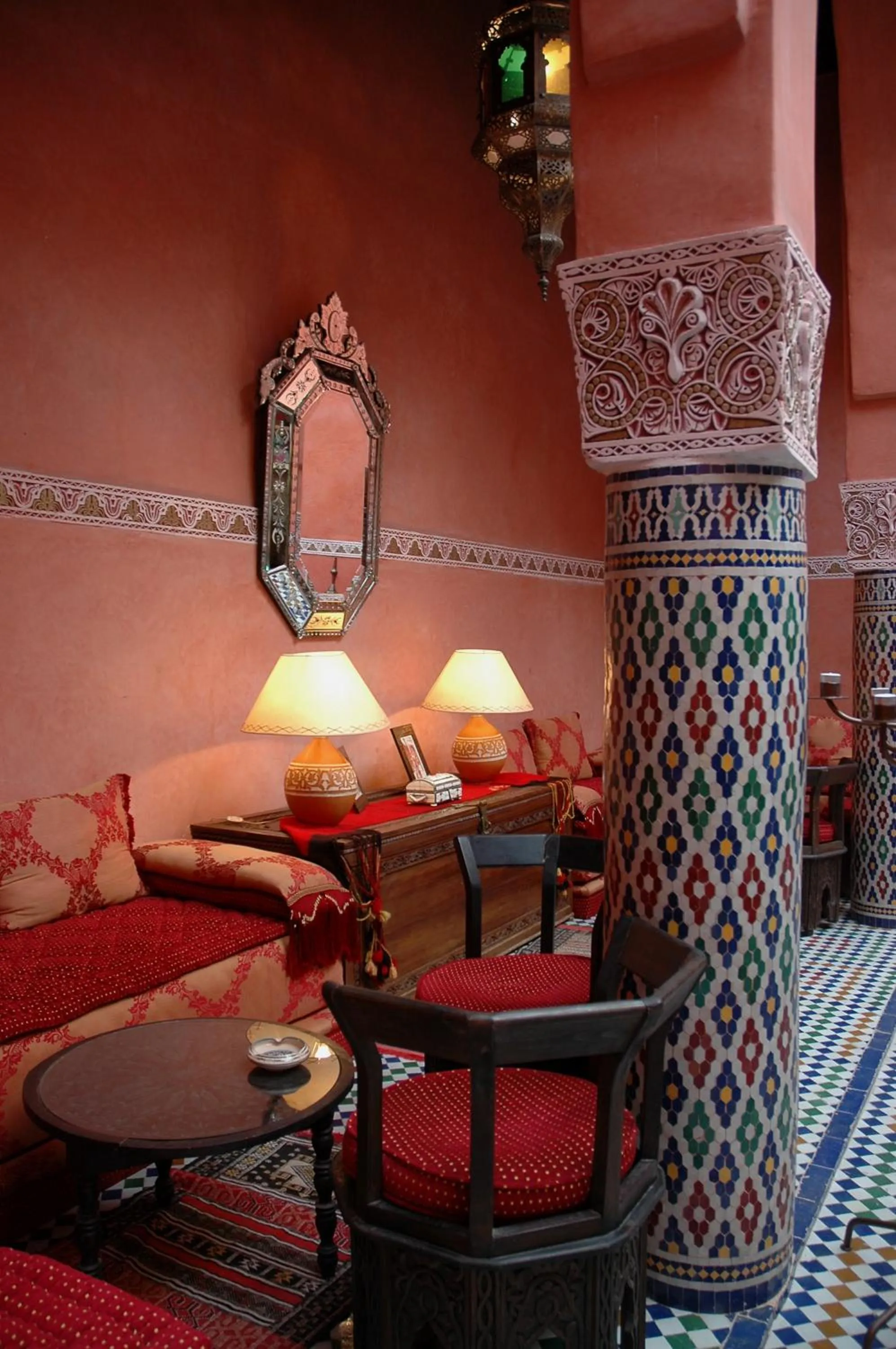 Communal lounge/ TV room in Dar Anebar