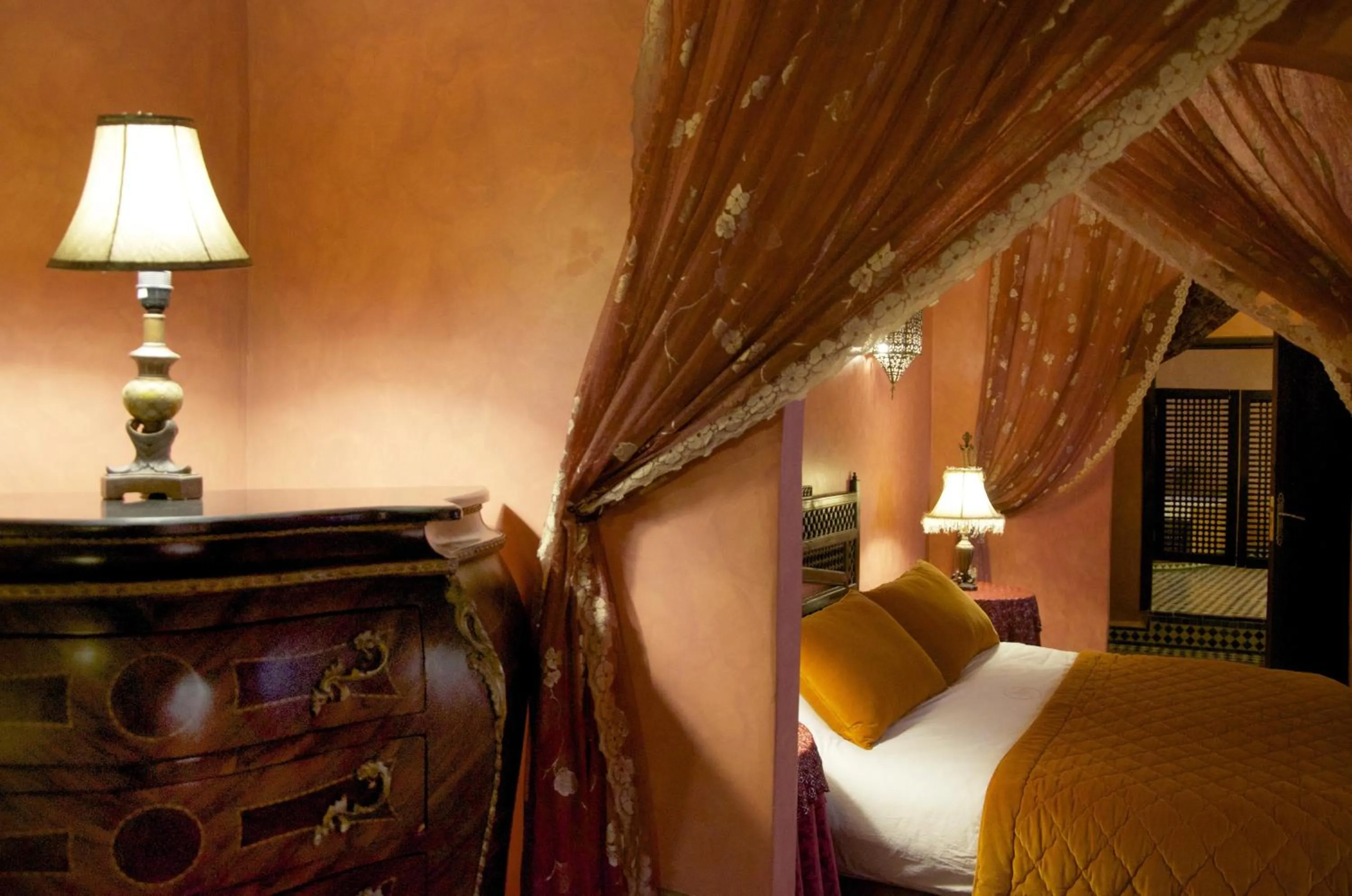 Decorative detail, Bed in Dar Anebar