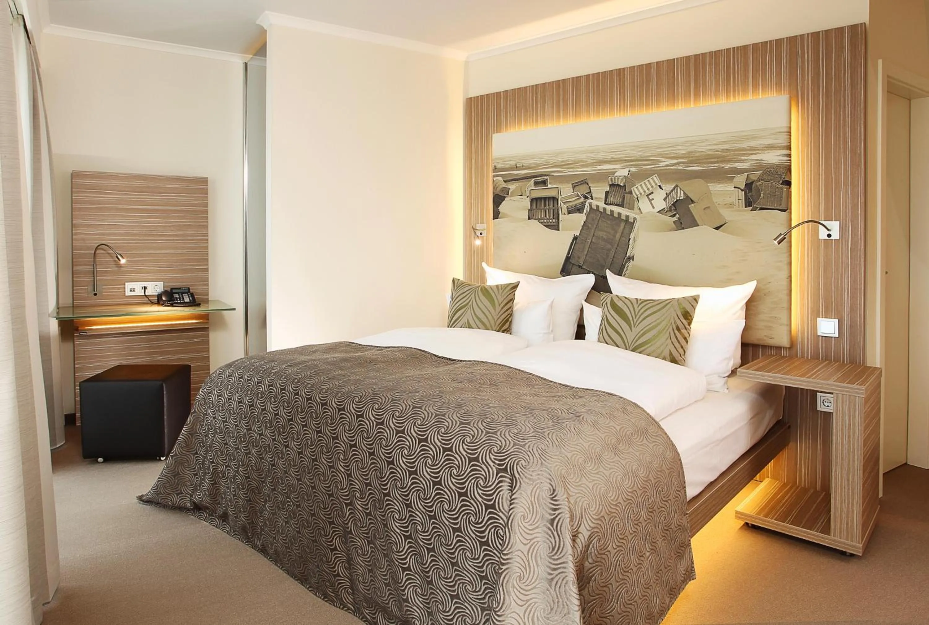 Bed in Strandhotel Duhnen