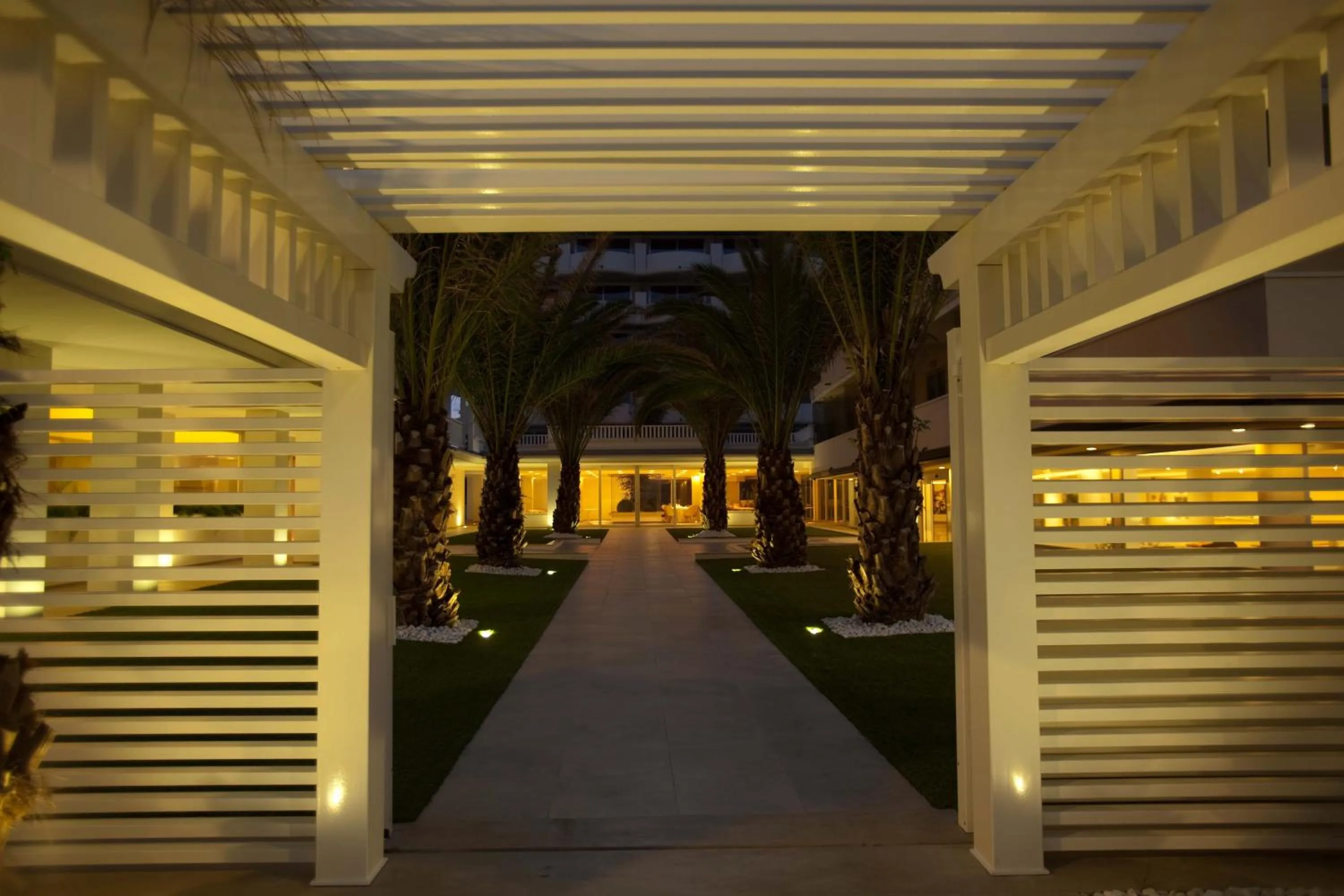 Garden in Villa Del Mare Spa Resort