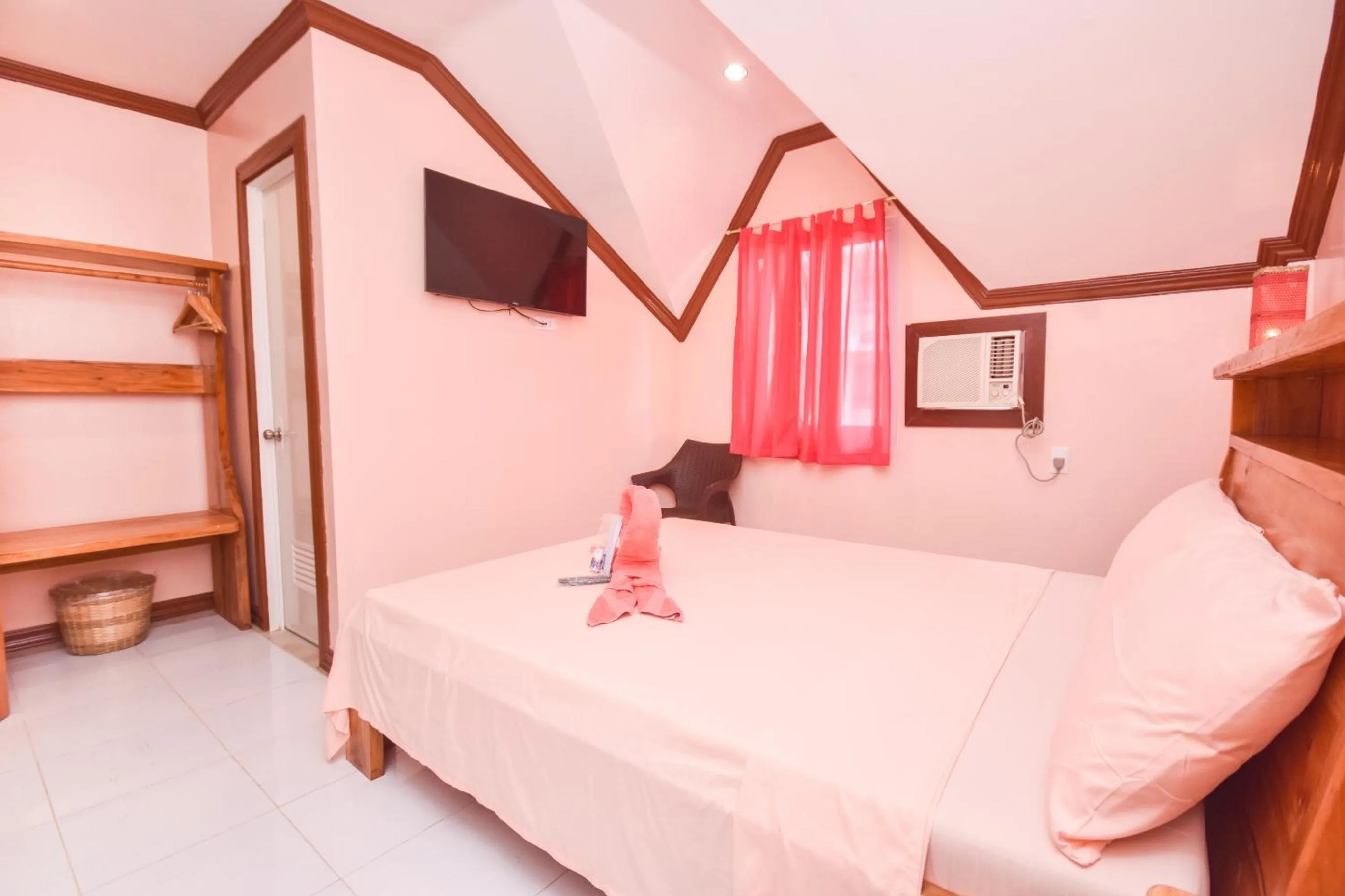 Bedroom, Bed in Nigi Nigi Too Beach Resort