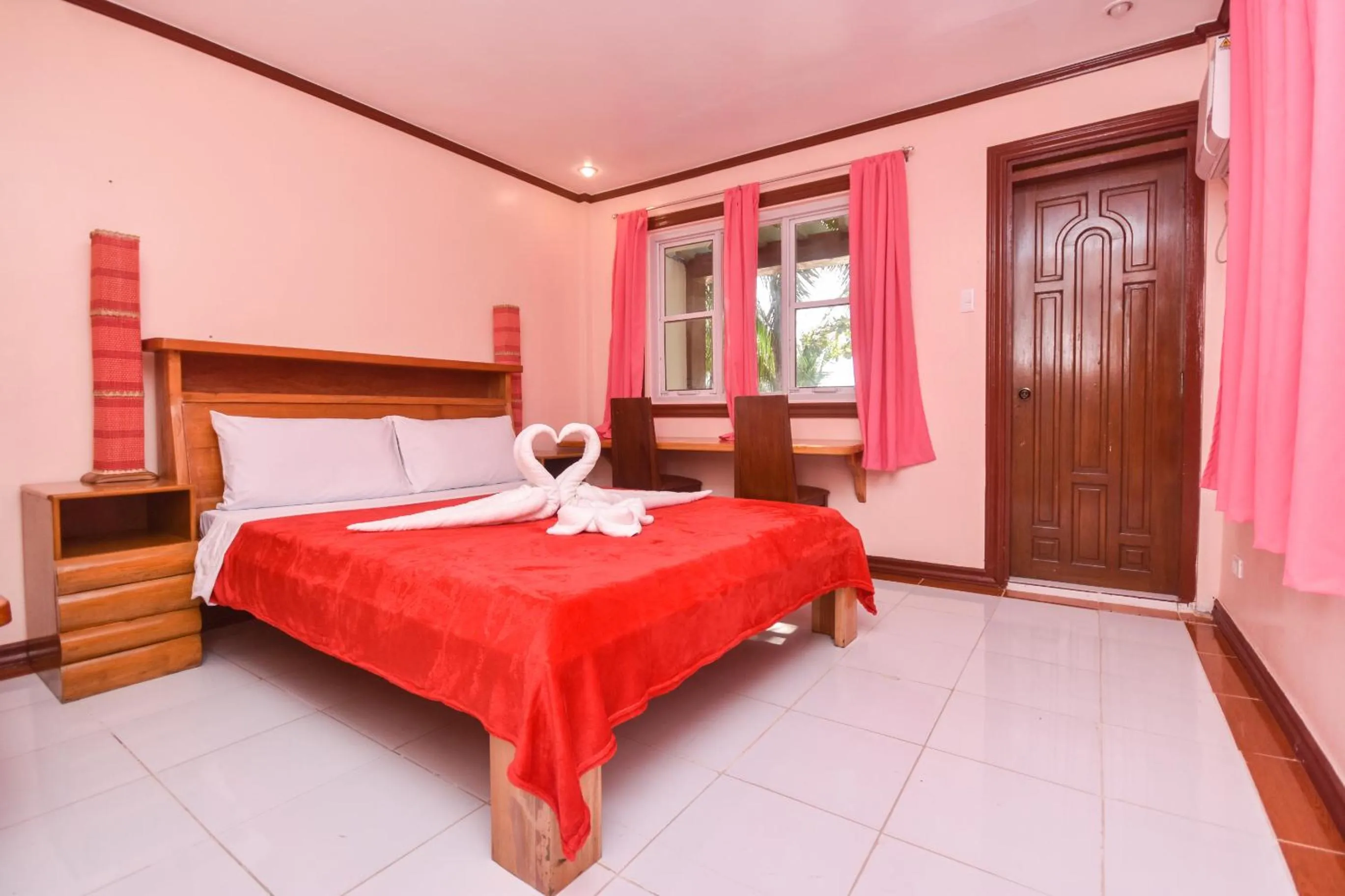 Bedroom, Bed in Nigi Nigi Too Beach Resort