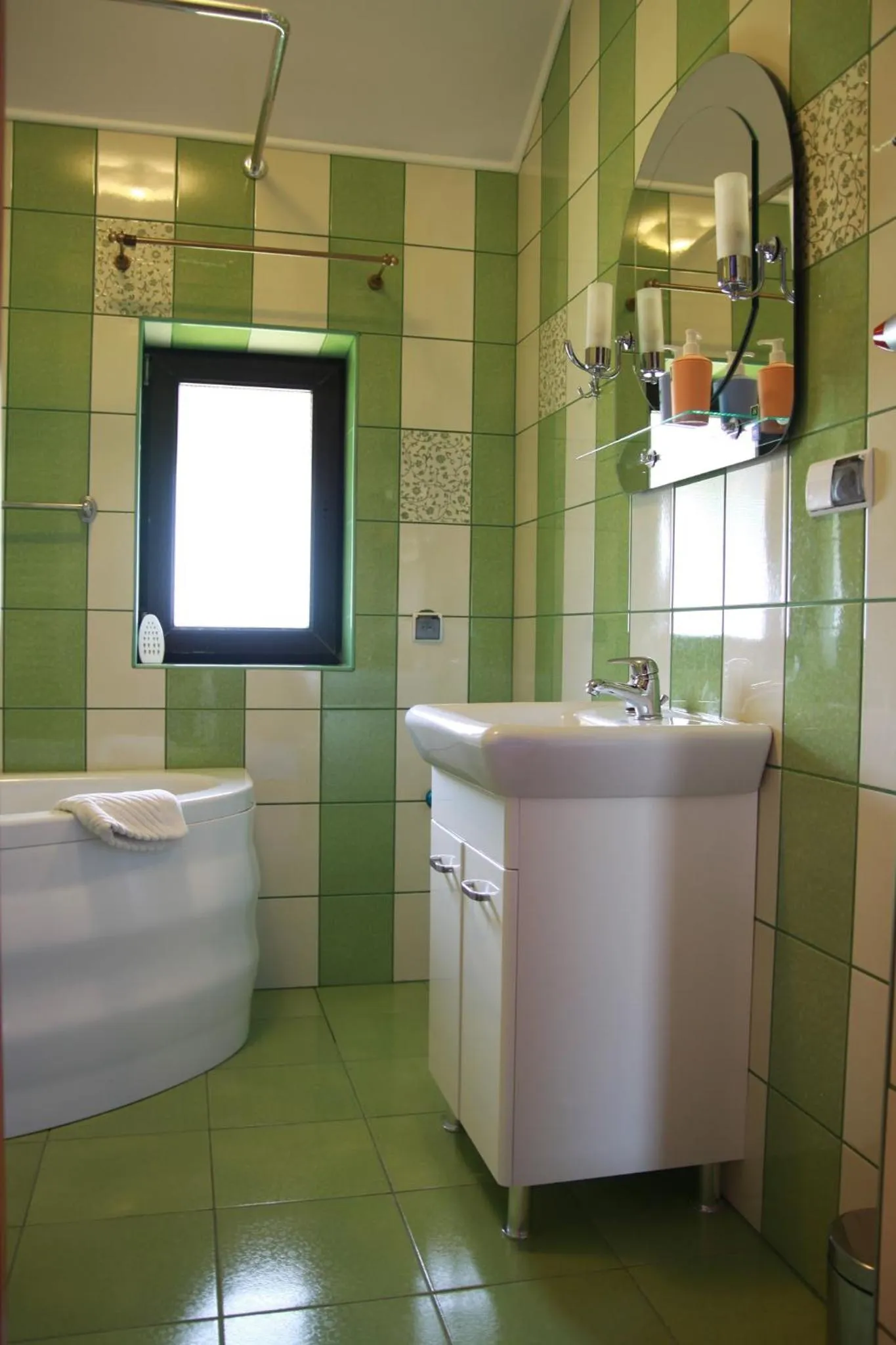 Bathroom in Eko Hotel Na Wierzynka & Park Pinokia