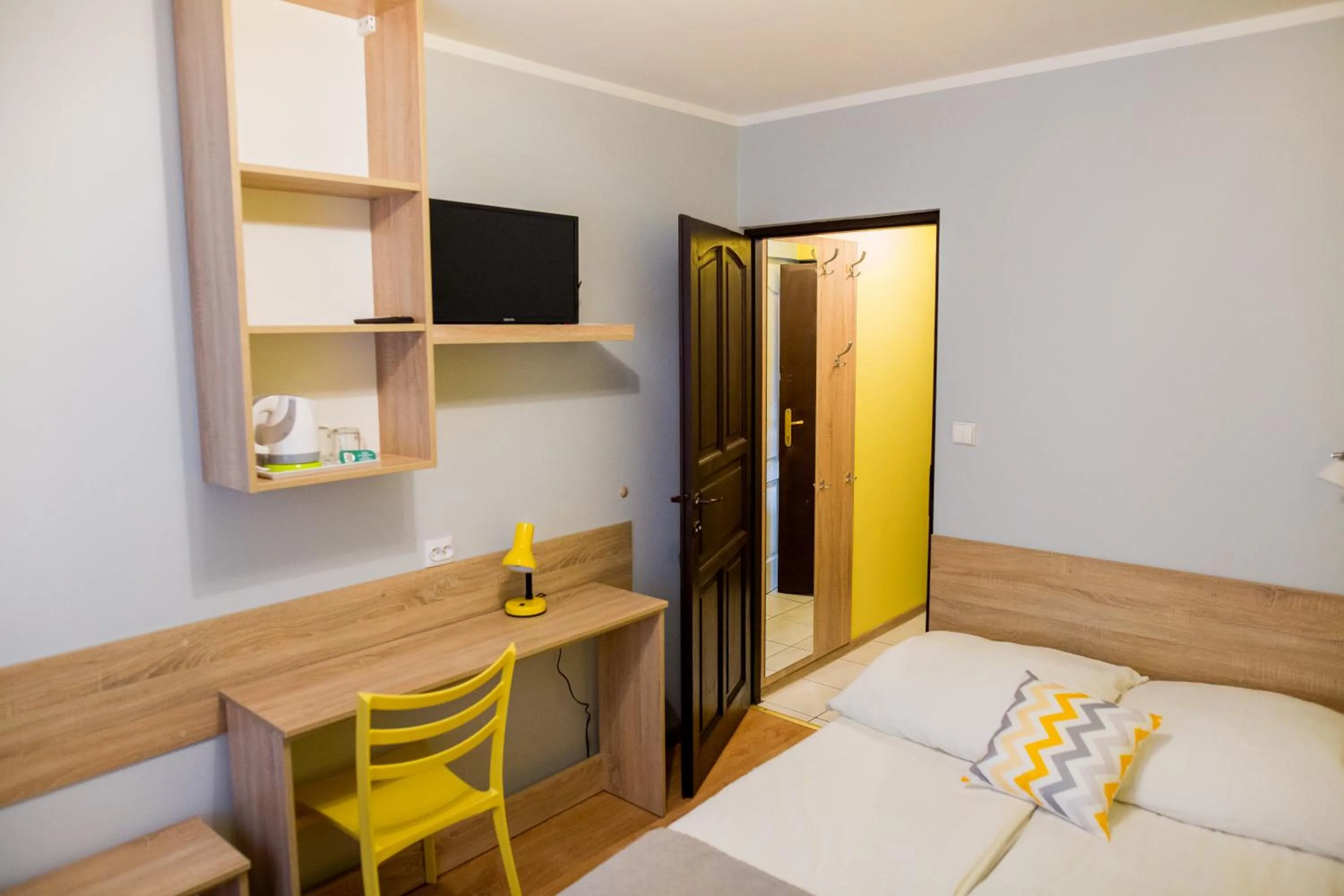 TV and multimedia, Bed in Eko Hotel Na Wierzynka & Park Pinokia