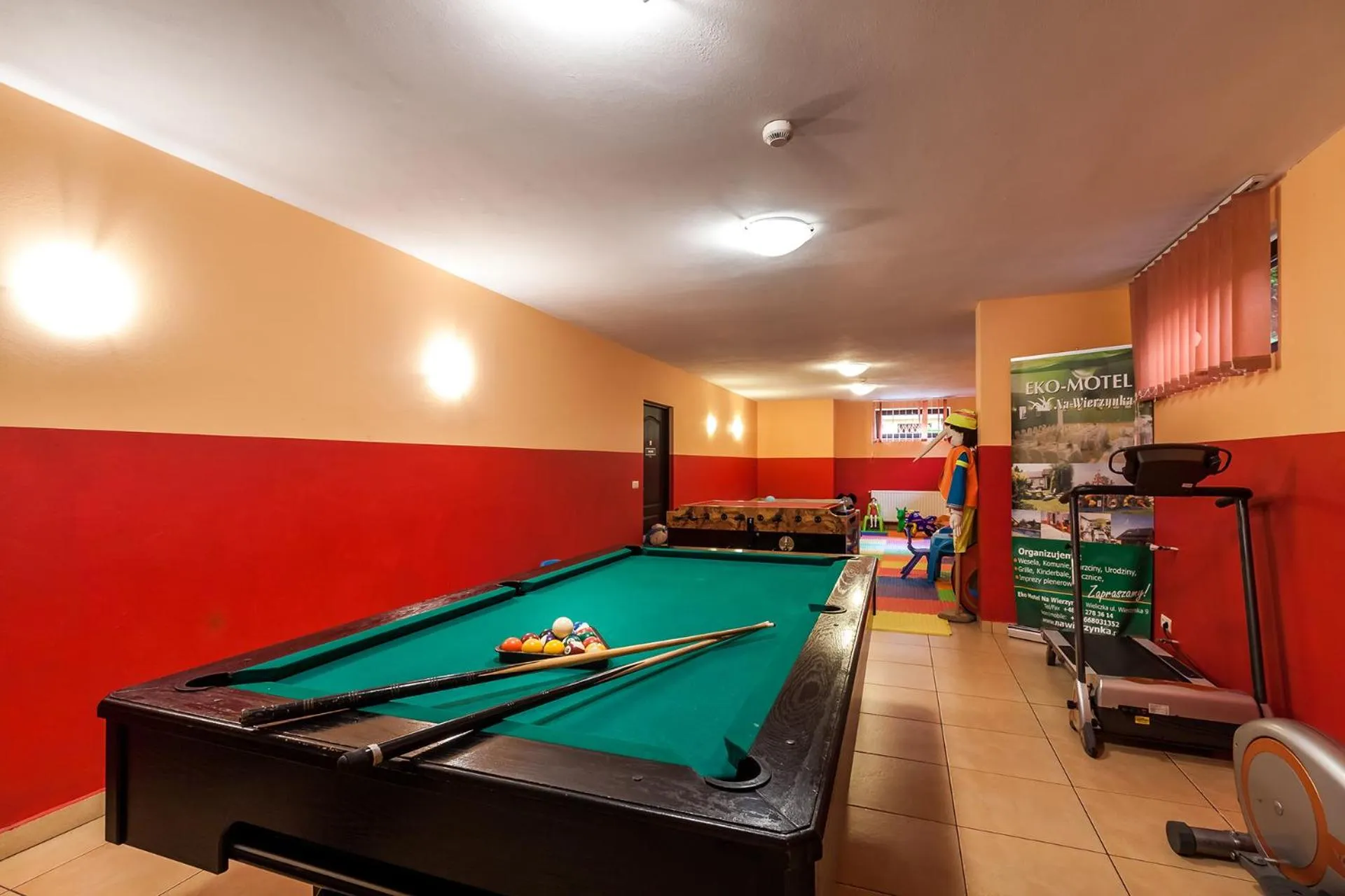 Game Room in Eko Hotel Na Wierzynka & Park Pinokia