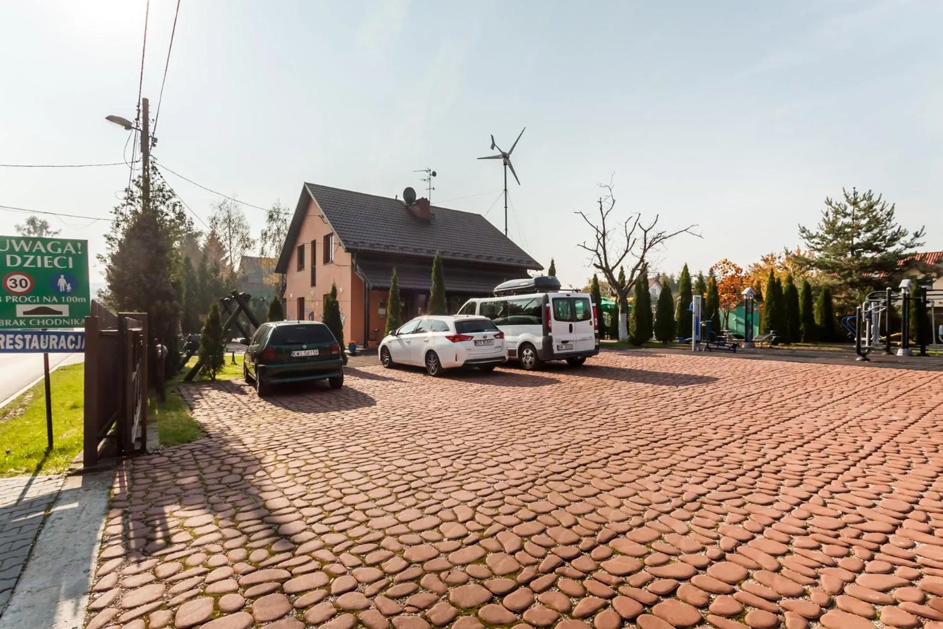 Inner courtyard view in Eko Hotel Na Wierzynka & Park Pinokia