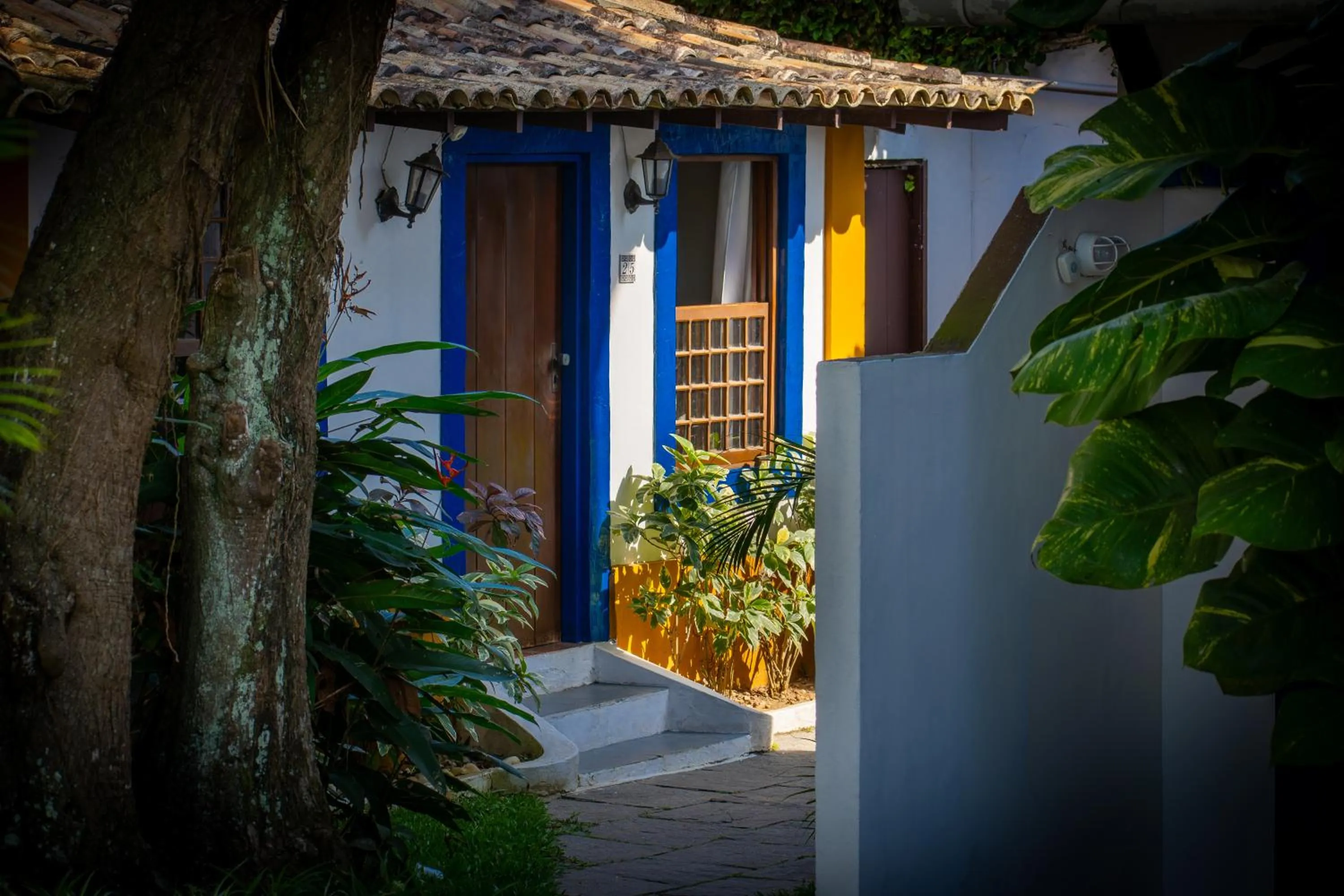 Property building in Pousada Lestada by Latitud Hoteles