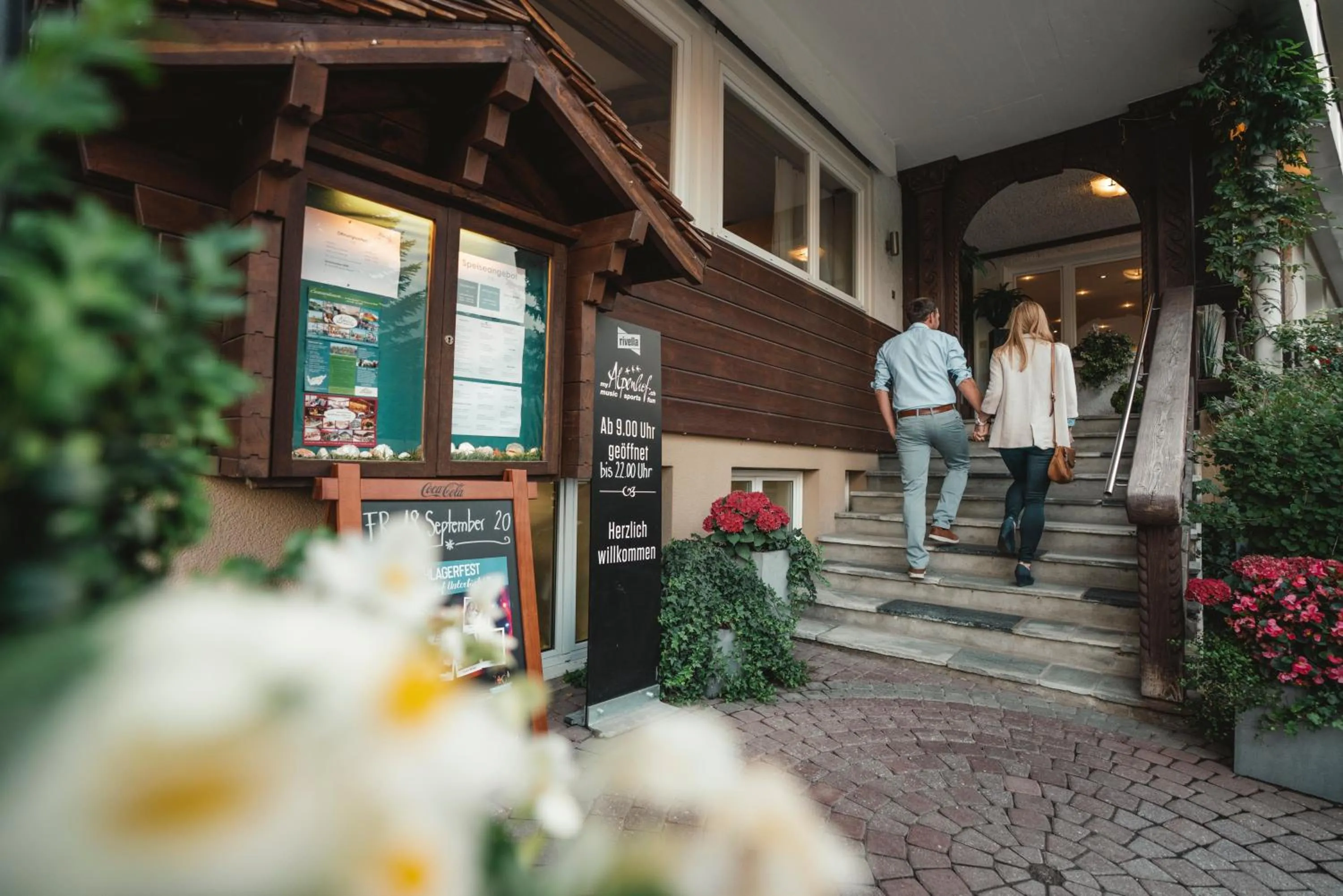 Facade/entrance in Hotel Alpenhof