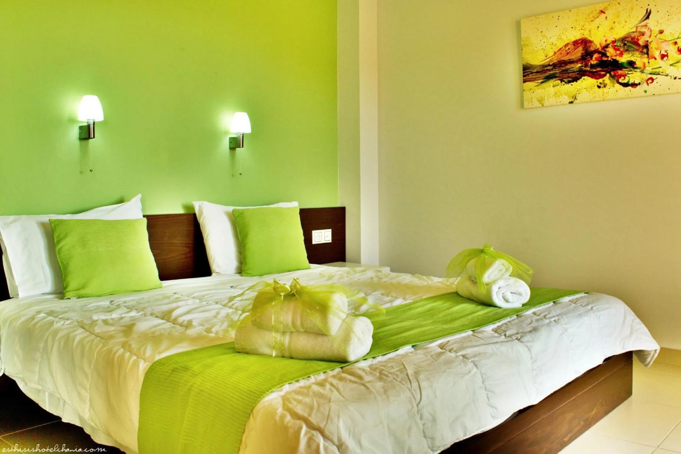 Bed in Esthisis Suites Chania