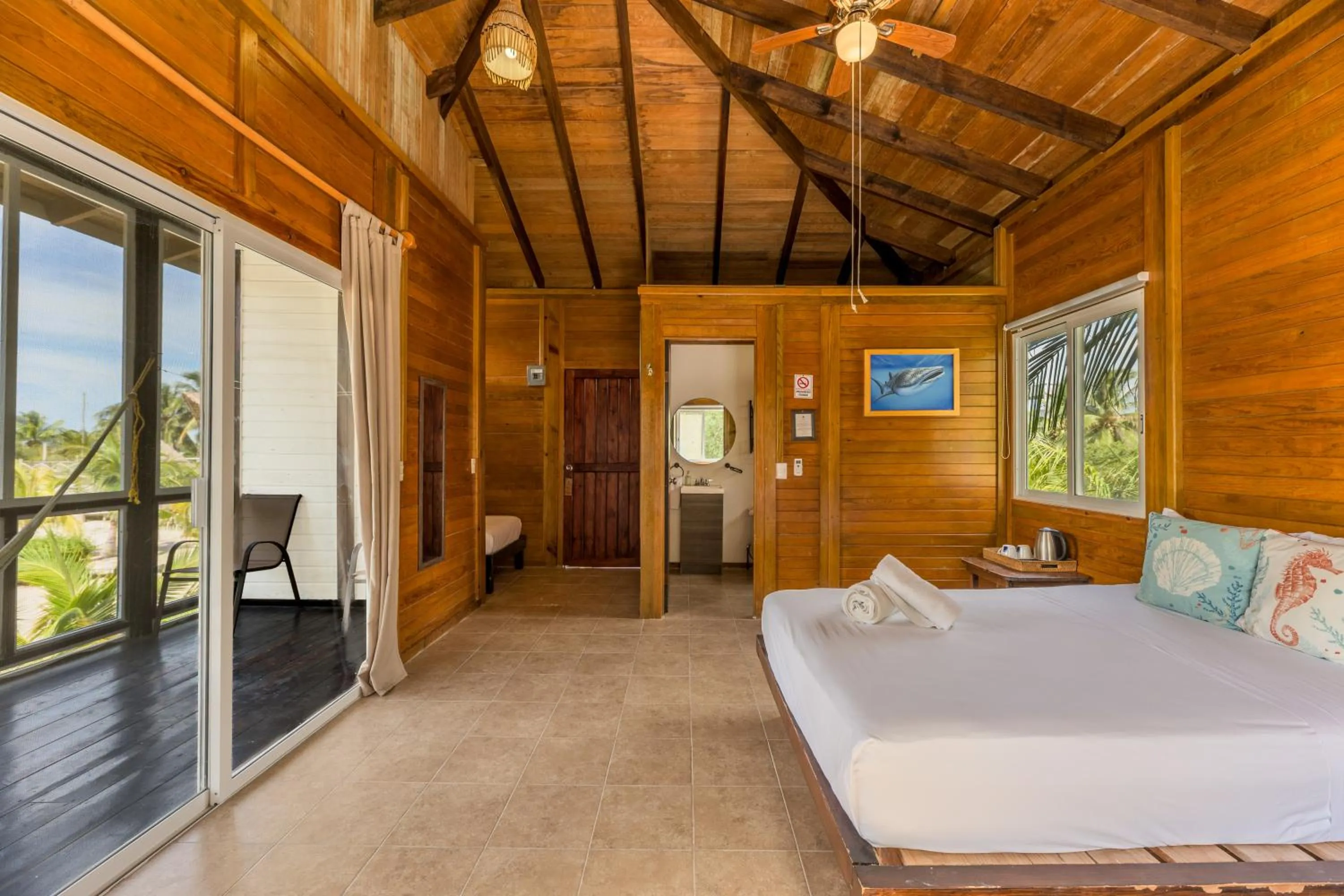 Bed in Tekio Beach Hotel