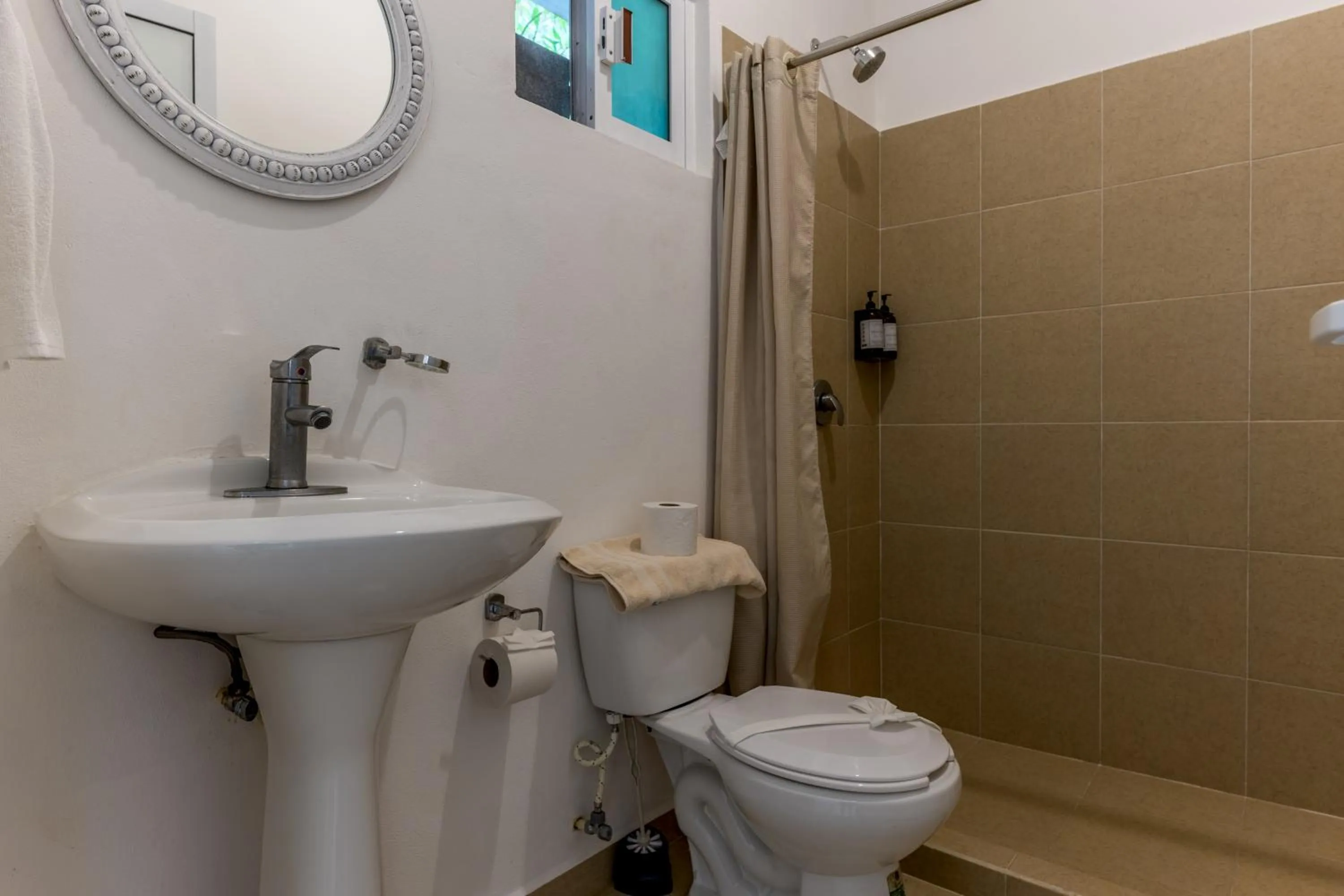 Bathroom in Tekio Beach Hotel