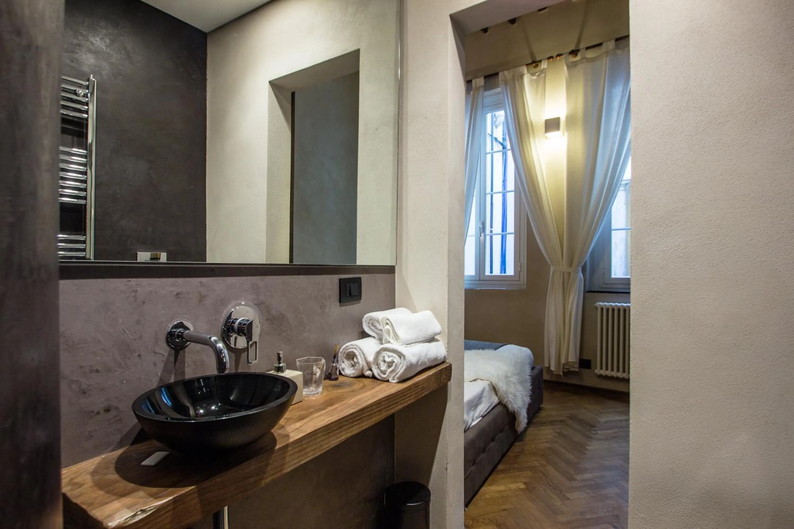 Bed in Charming Genova | Residenza d'epoca