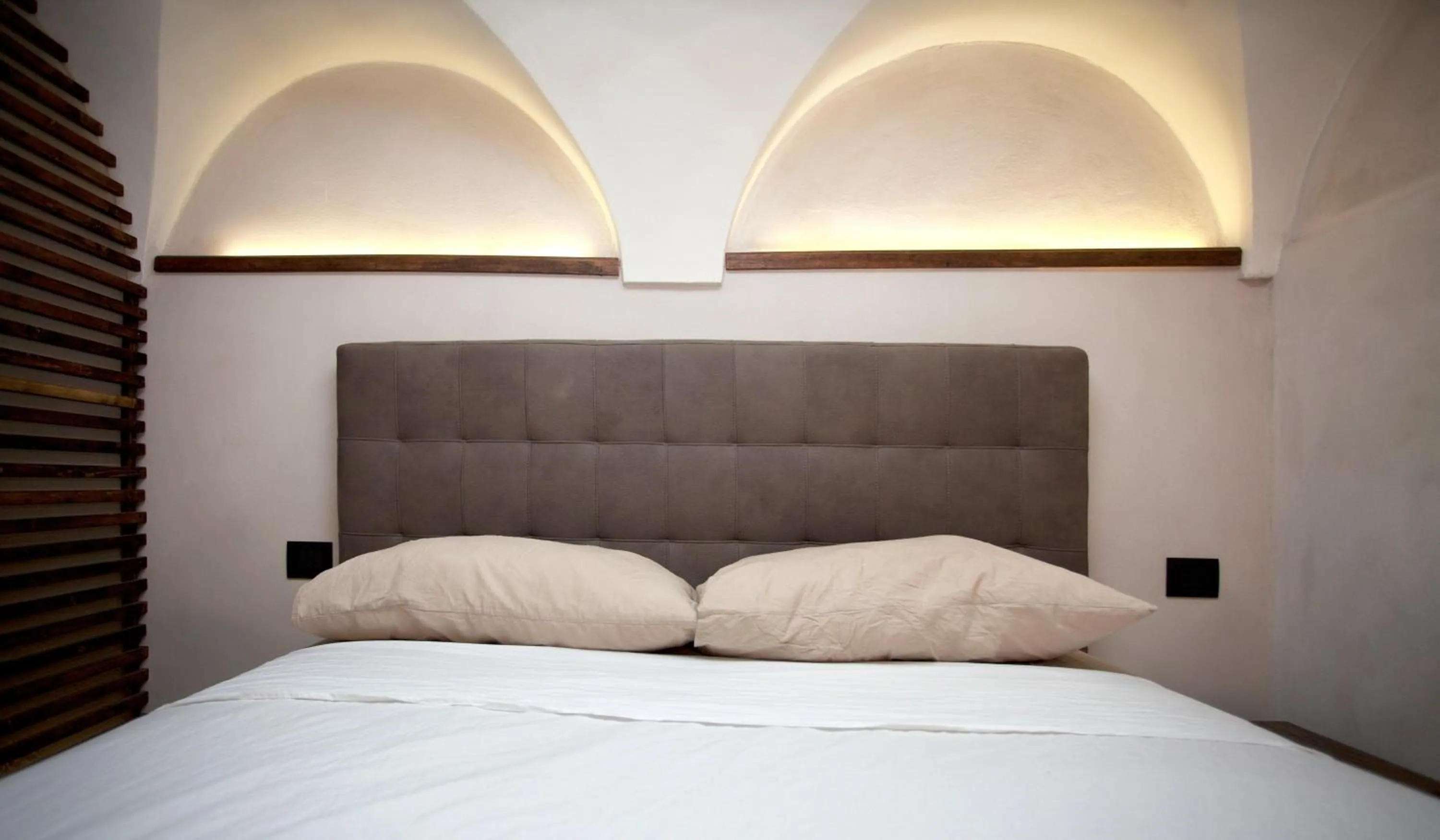Bed in Charming Genova | Residenza d'epoca
