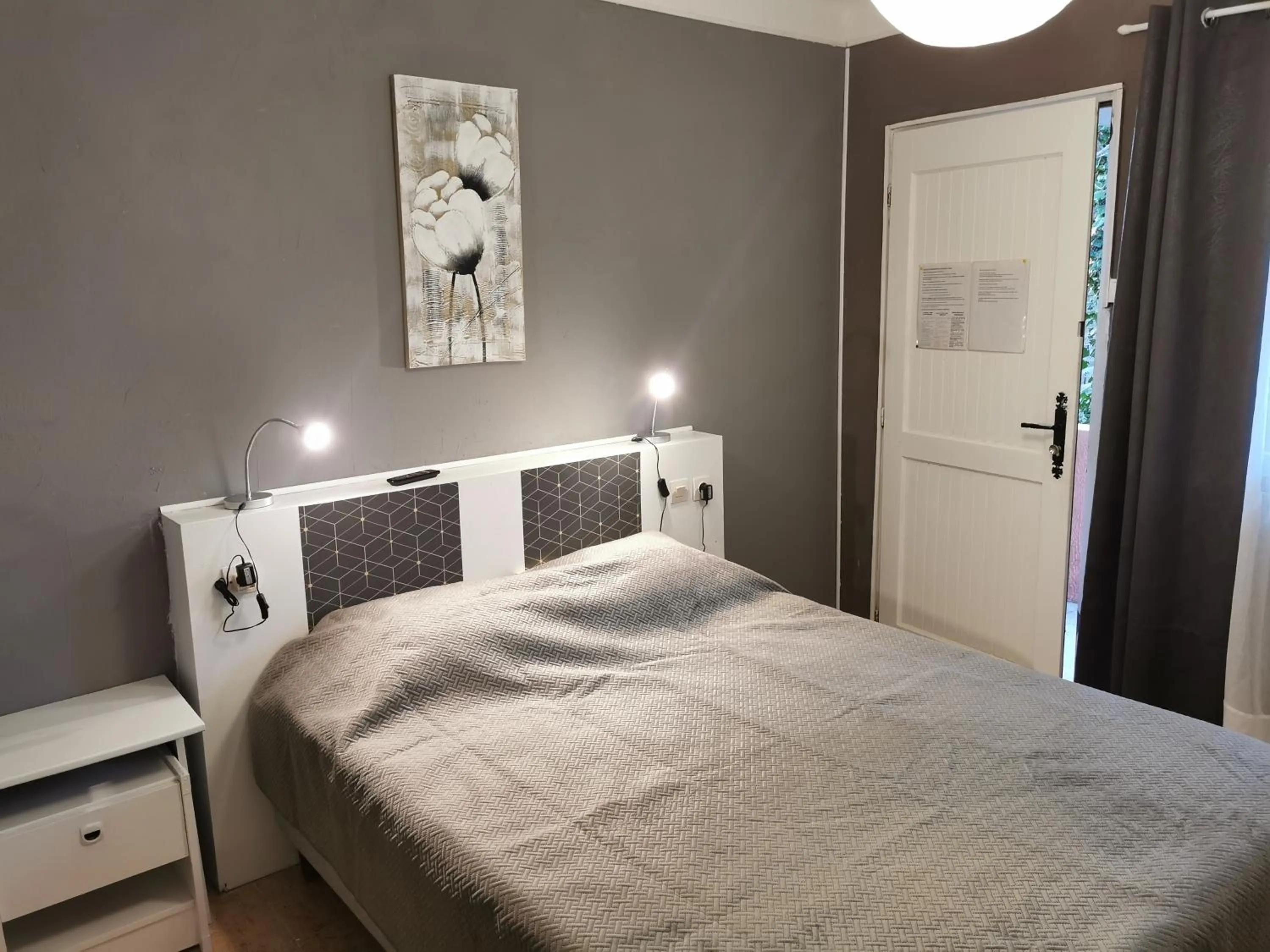 Bed in La Chaumiere d Agde