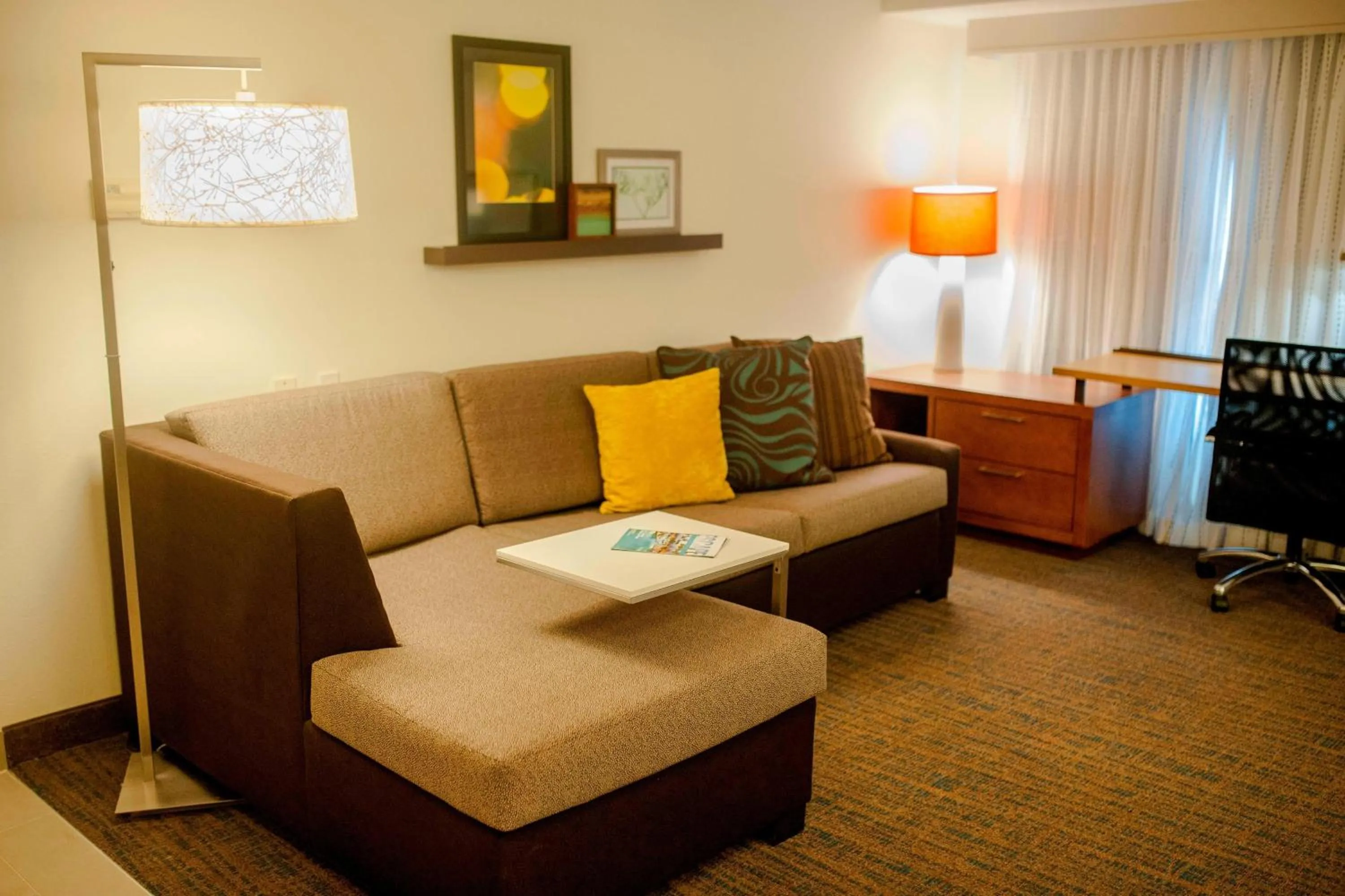 Living room in Residence Inn Cincinnati Airport