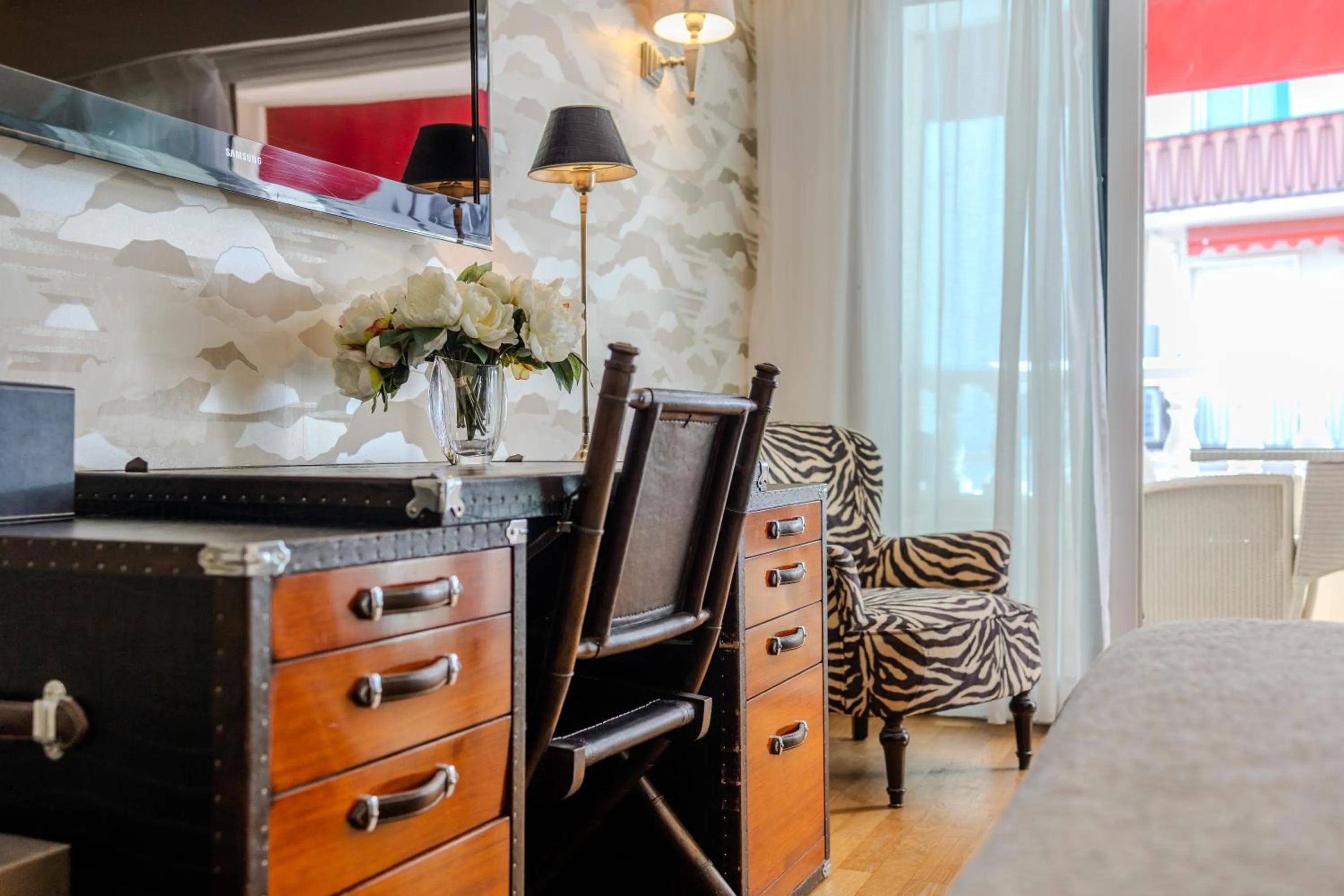 Bedroom in Hotel Le Fouquet's