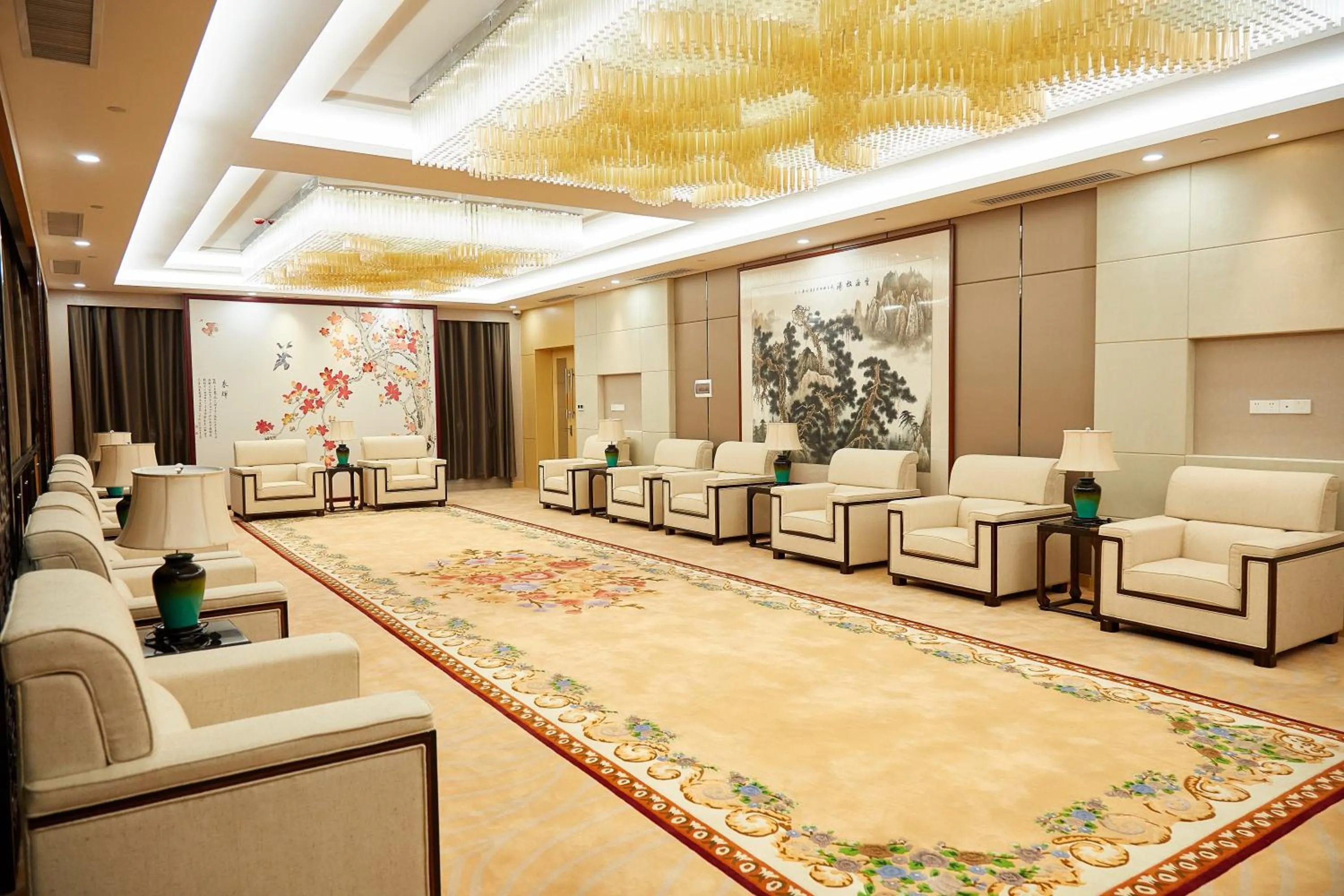 Meeting/conference room in The Thousand Lantern Lake Hotel