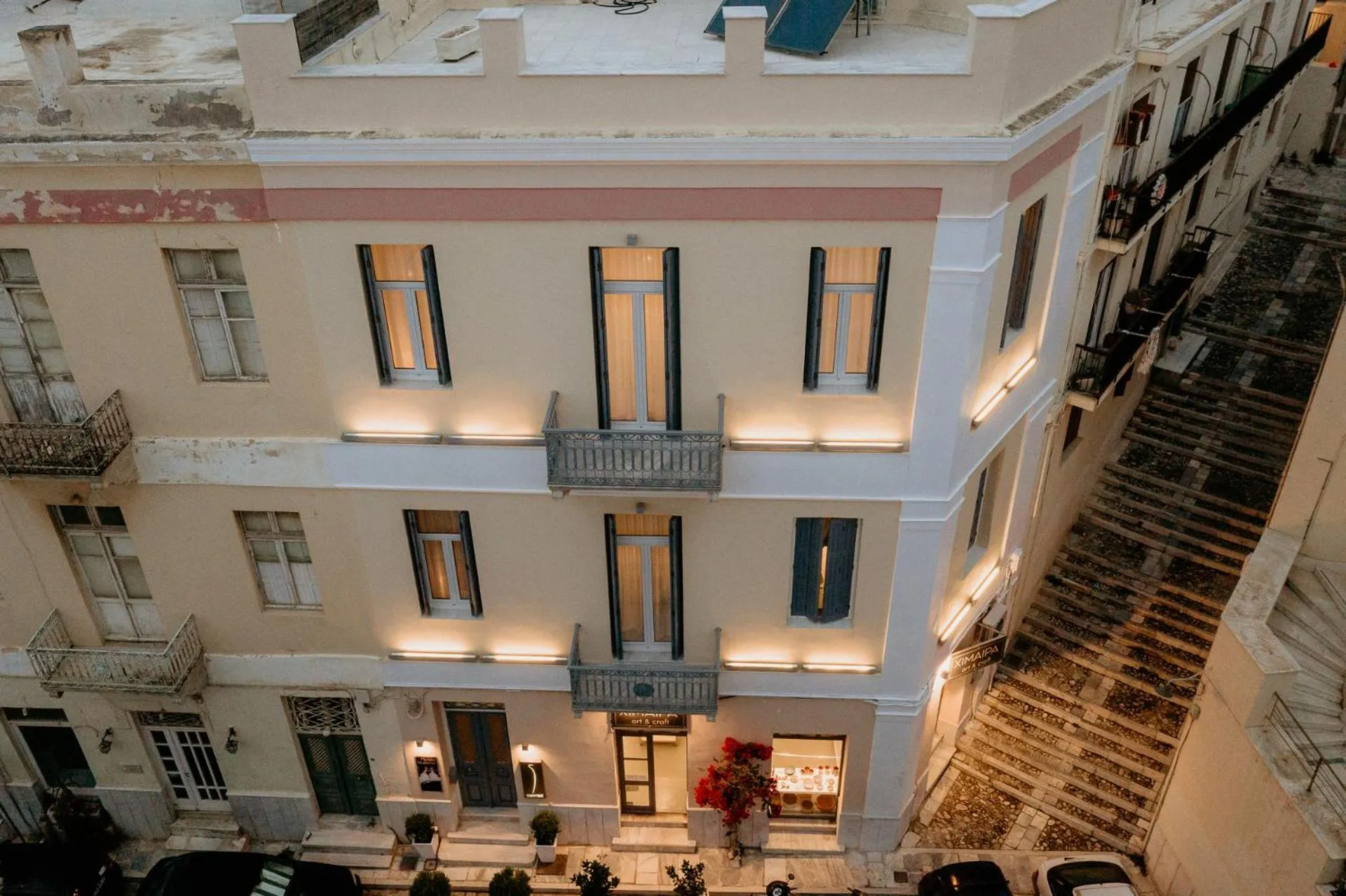 Property building in 5 Hermoupolis Concept Sites