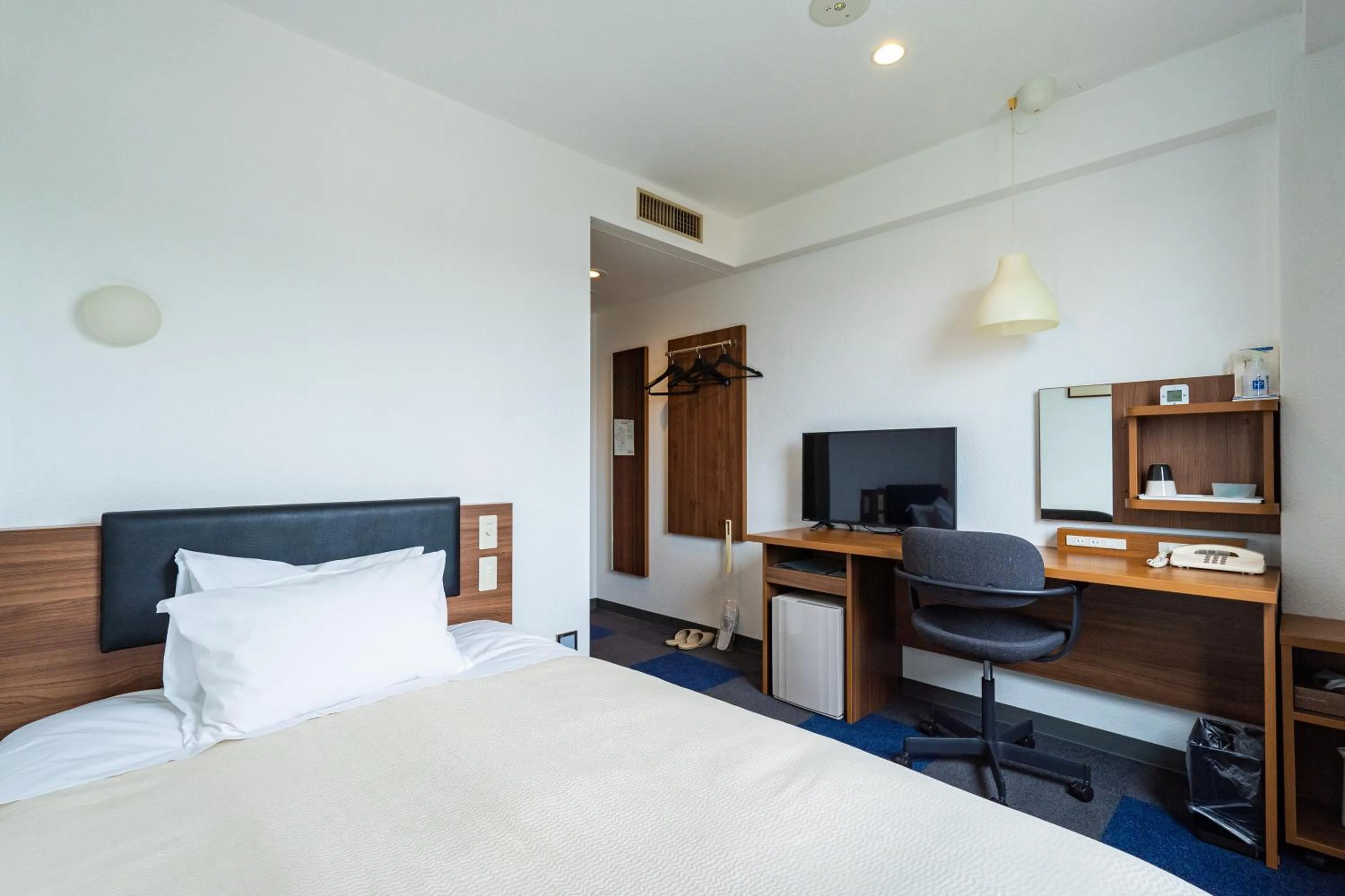 Bed in Business Hotel Ueno