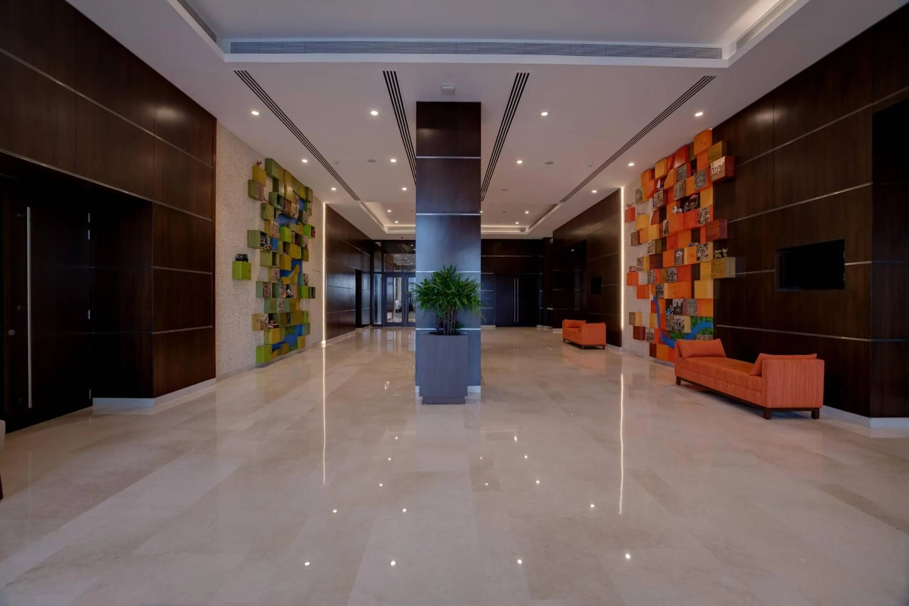Meeting/conference room in Courtyard by Marriott Surat