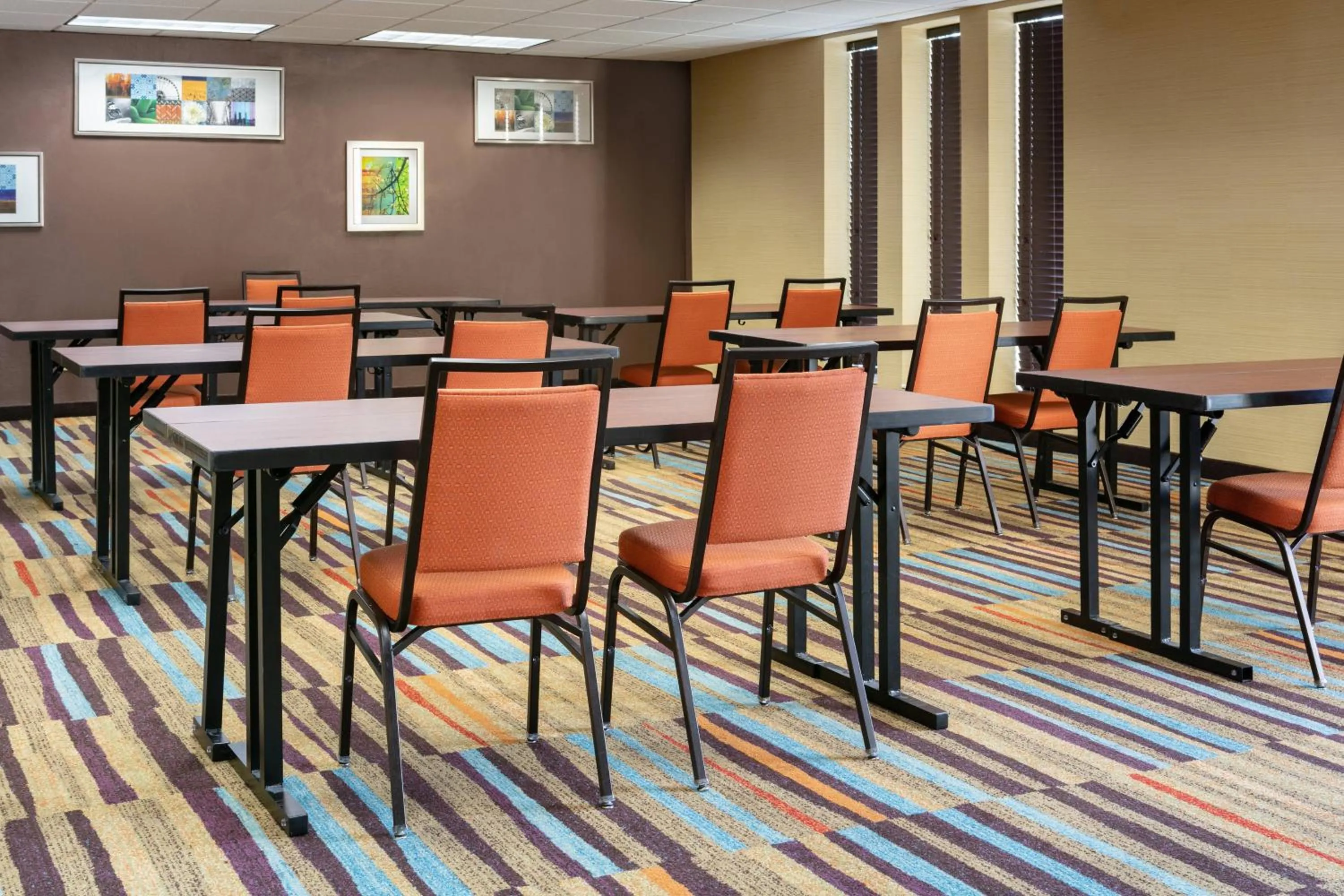 Meeting/conference room in Chester Inn & Suites