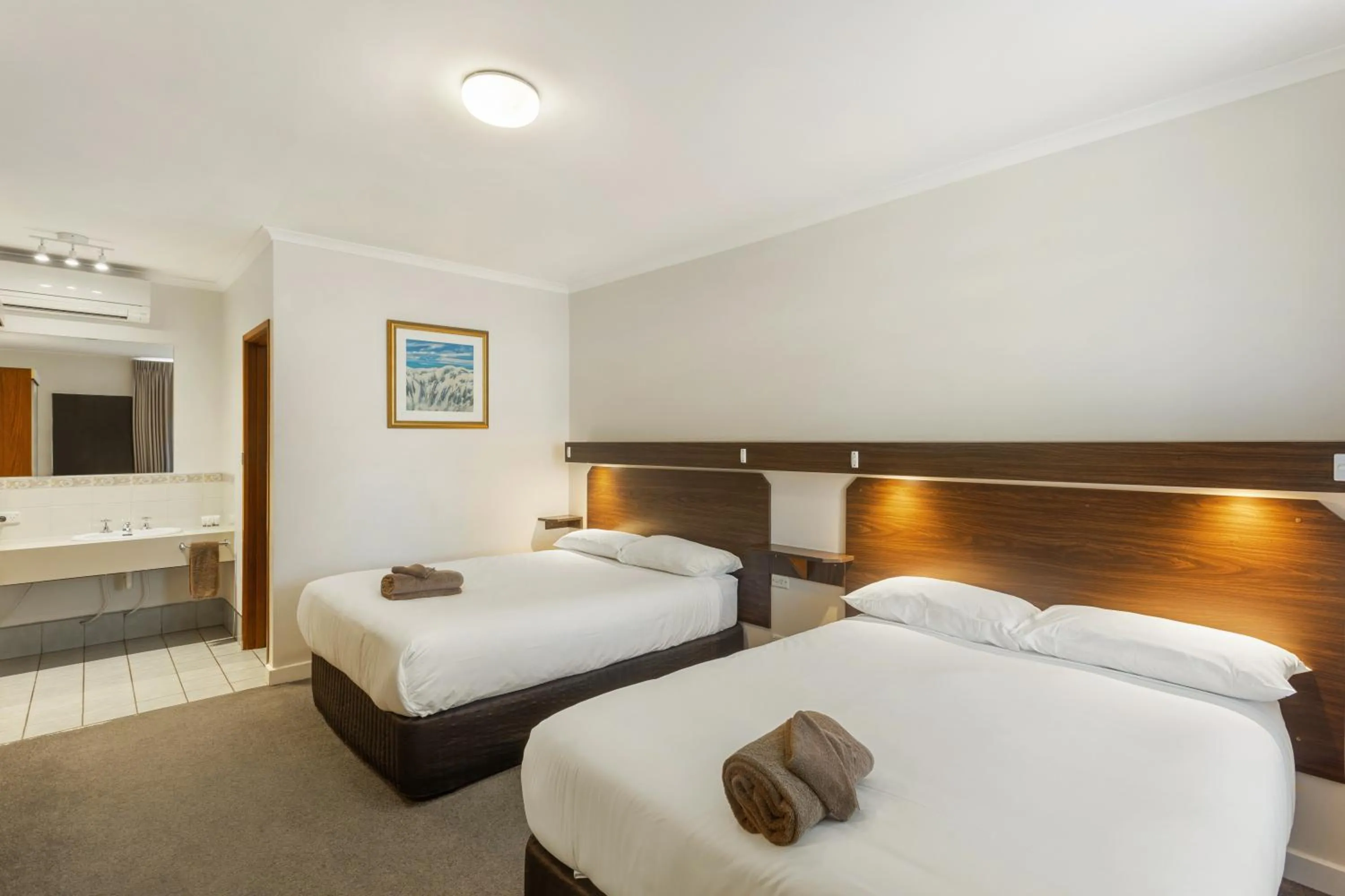 Bed in Maffra Motor Inn