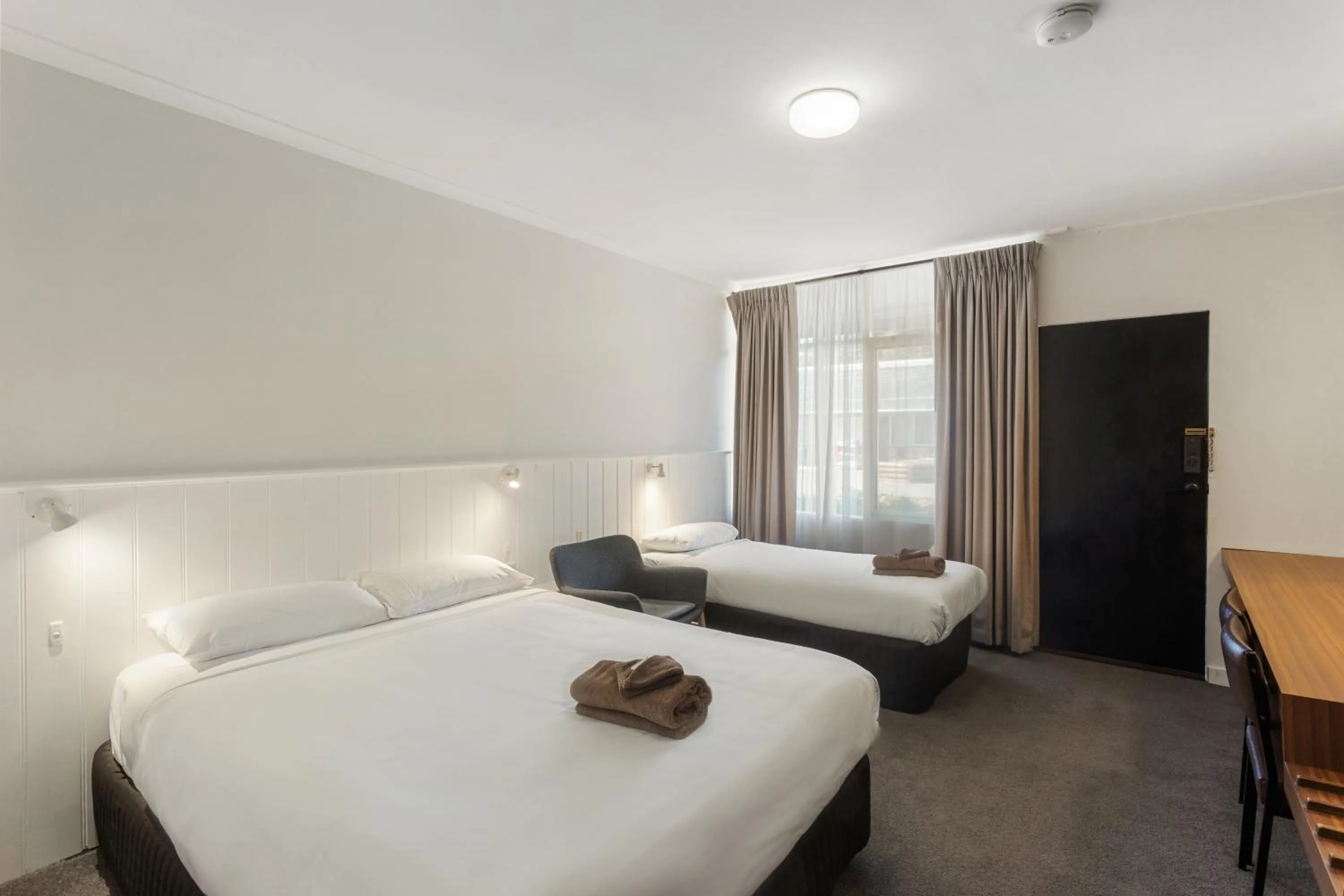 Bed in Maffra Motor Inn