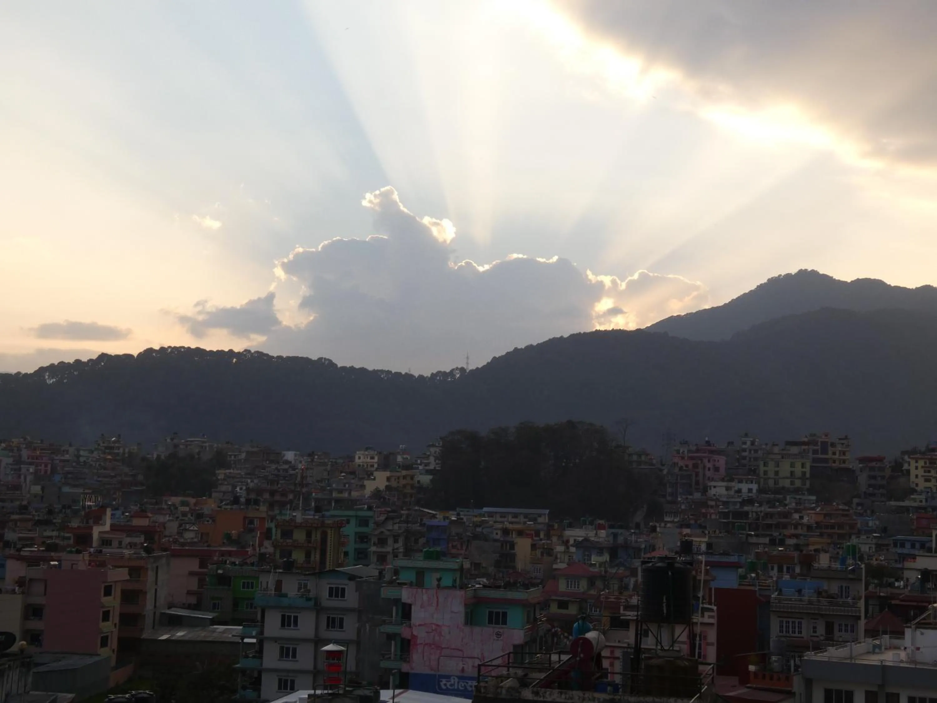 Sara's Backpackers Hotel