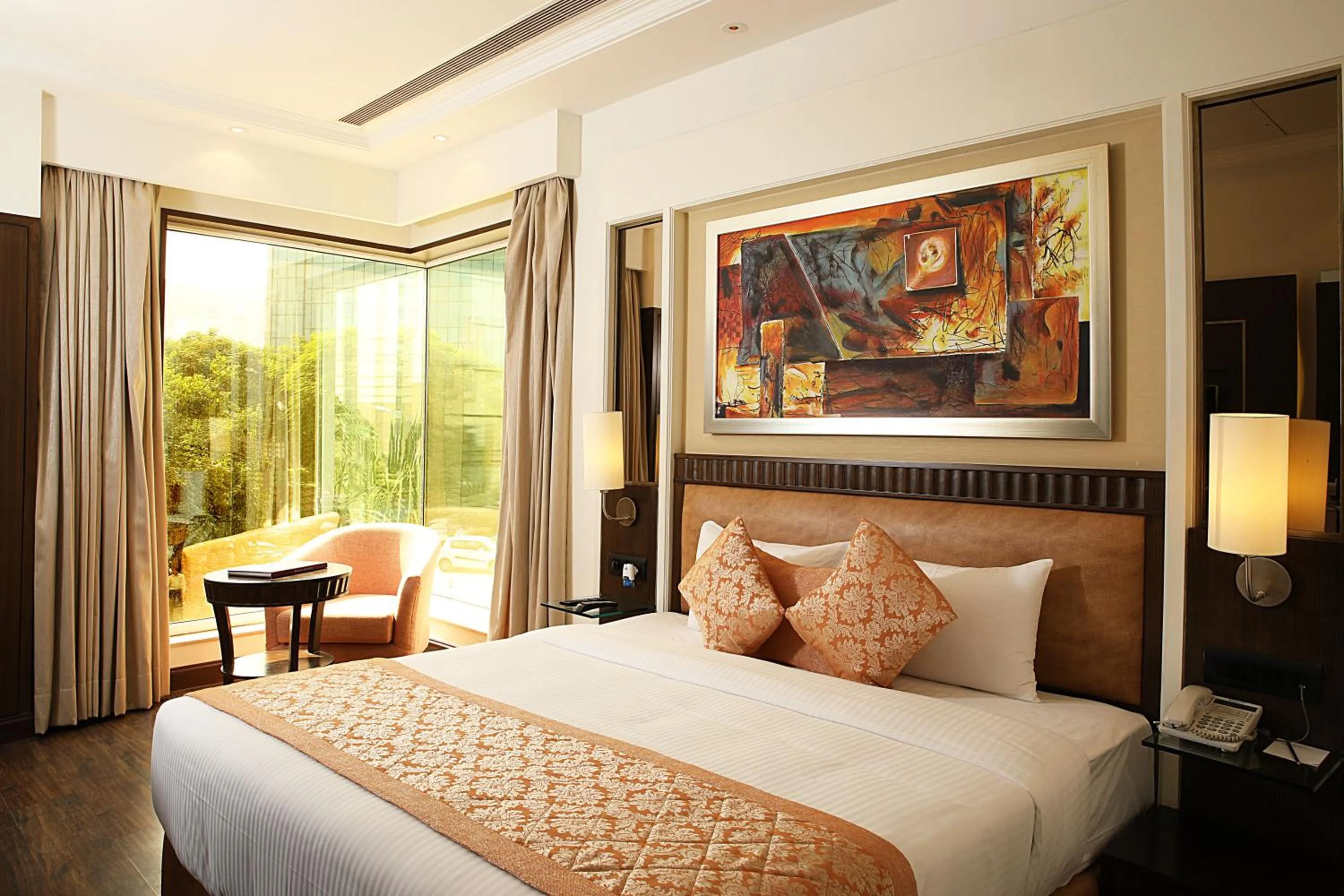 Bed in Inde Hotel Signature Tower