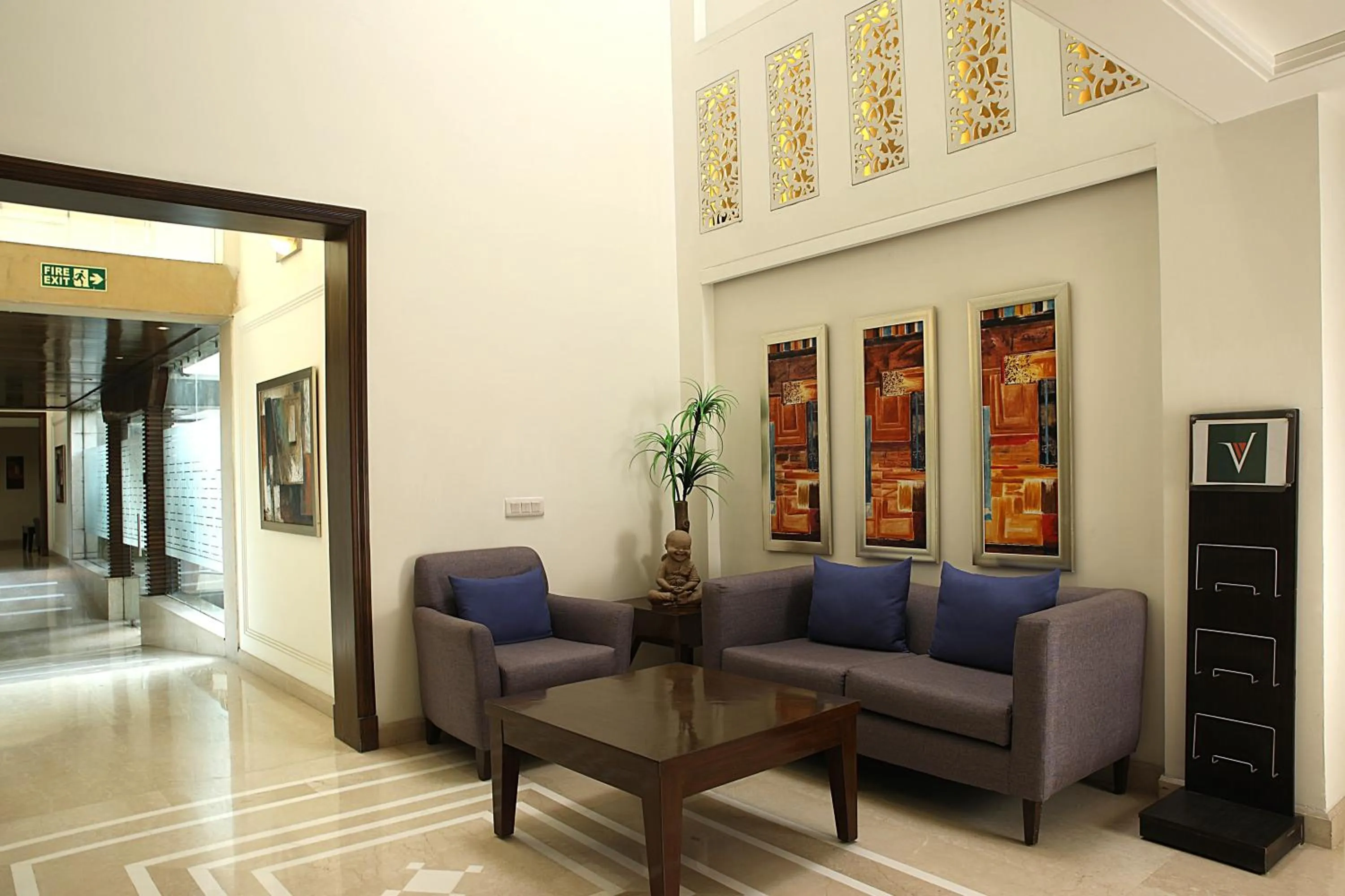 Lobby or reception in Inde Hotel Signature Tower