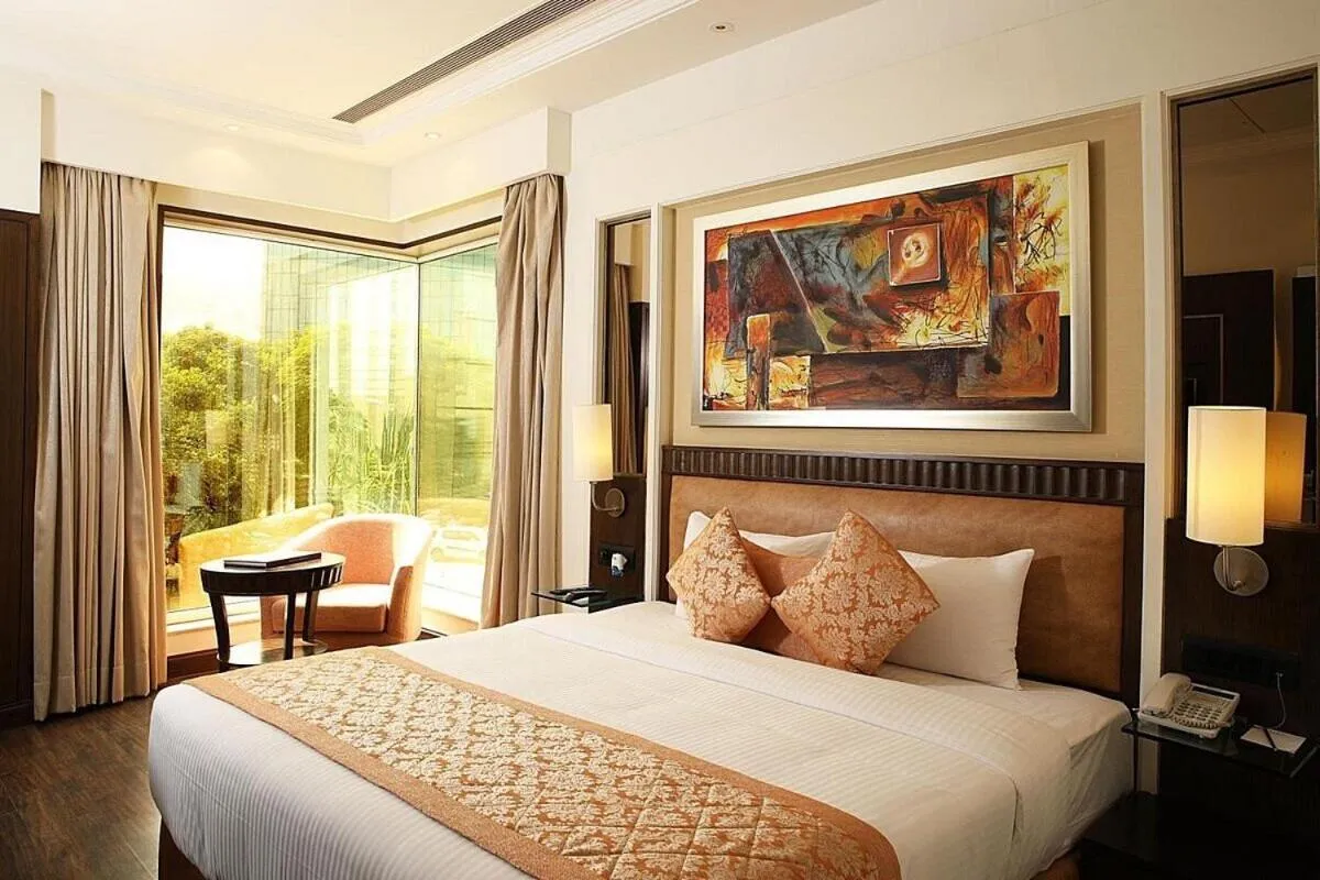 Bed in Inde Hotel Signature Tower