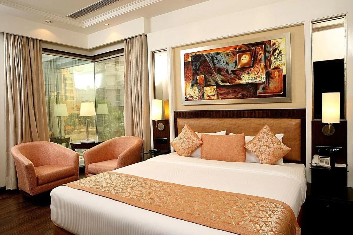Bed in Inde Hotel Signature Tower