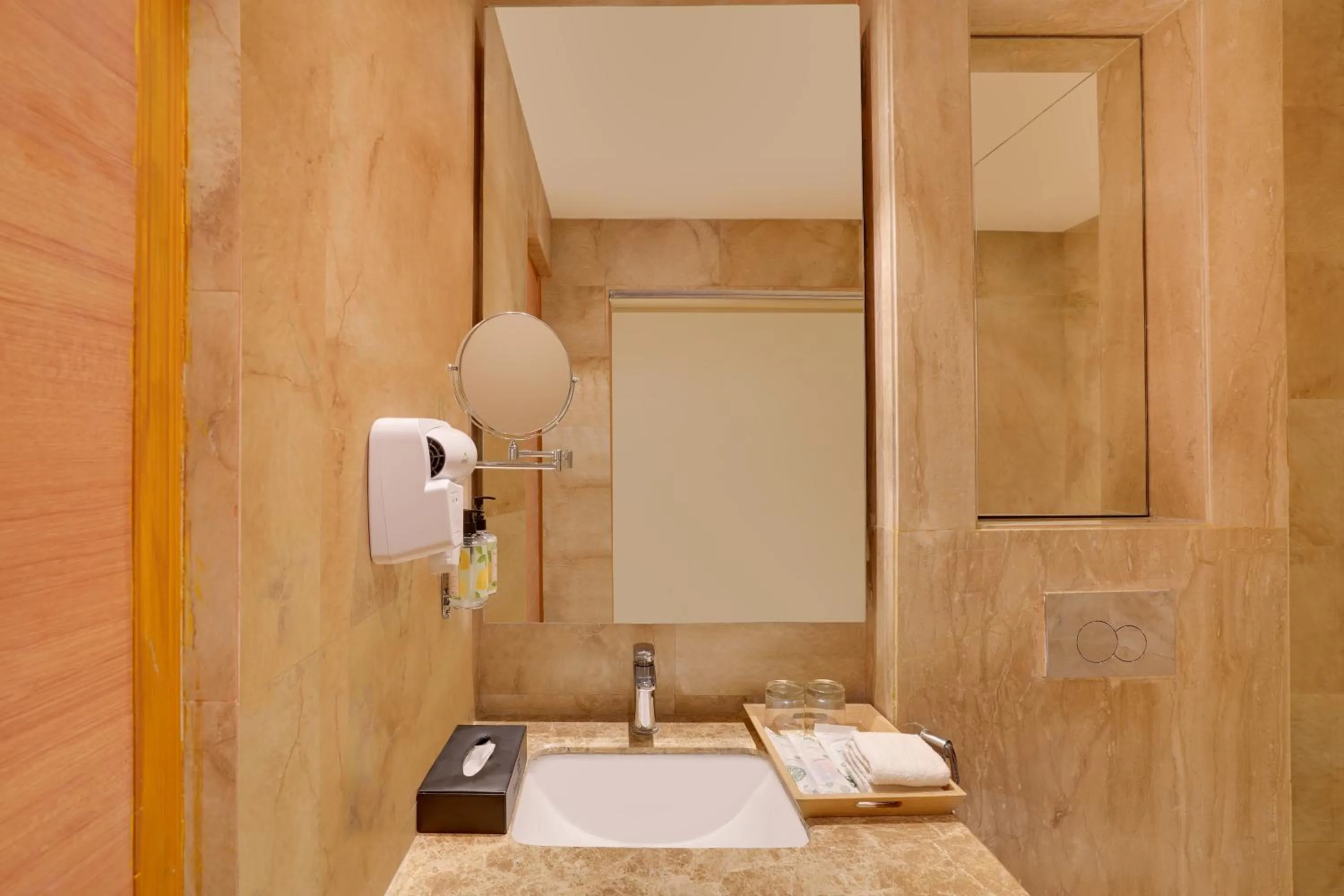 Bathroom in Lemon Tree Resort, Mussoorie