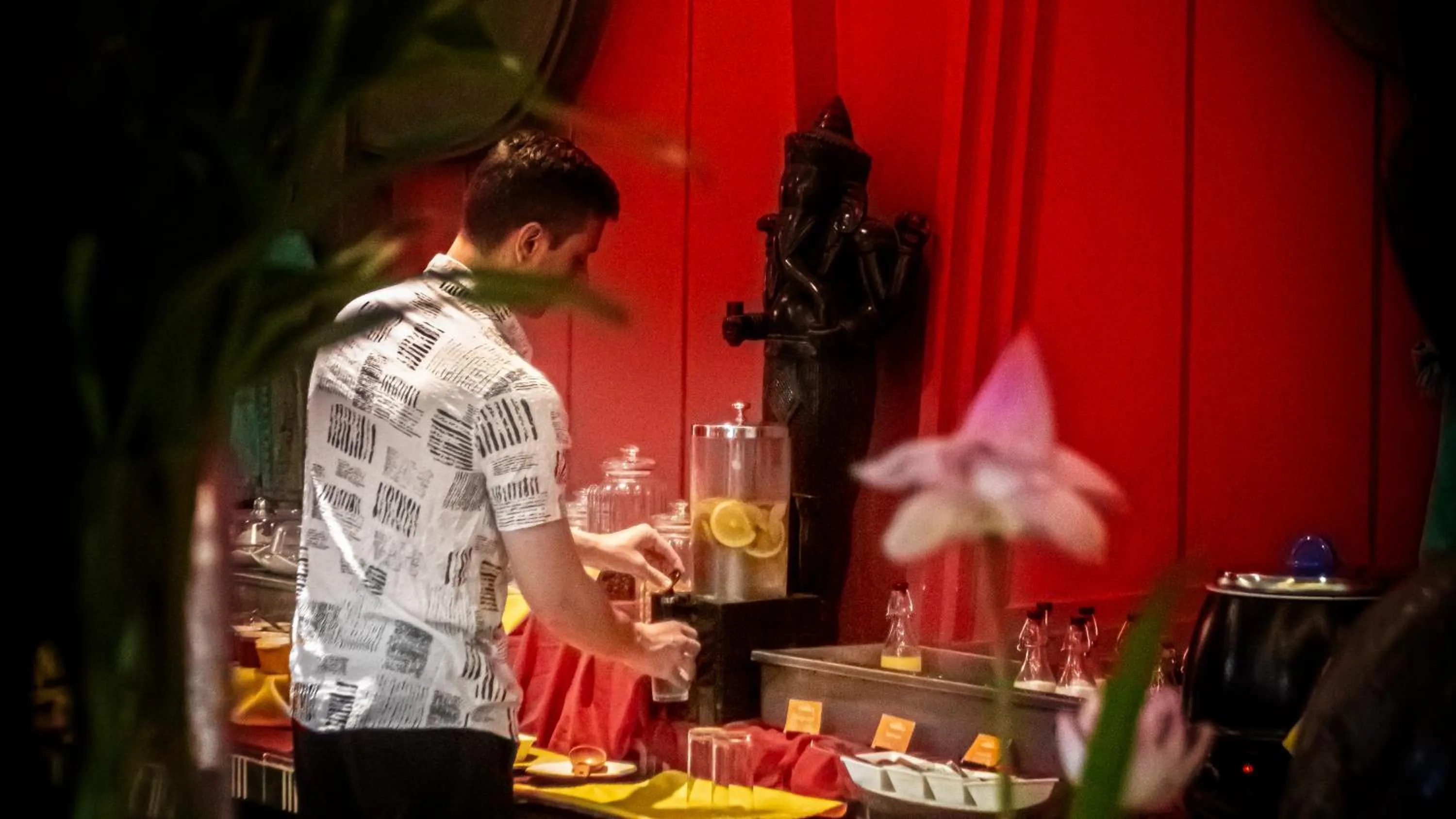 Buffet breakfast in Golden Temple Villa